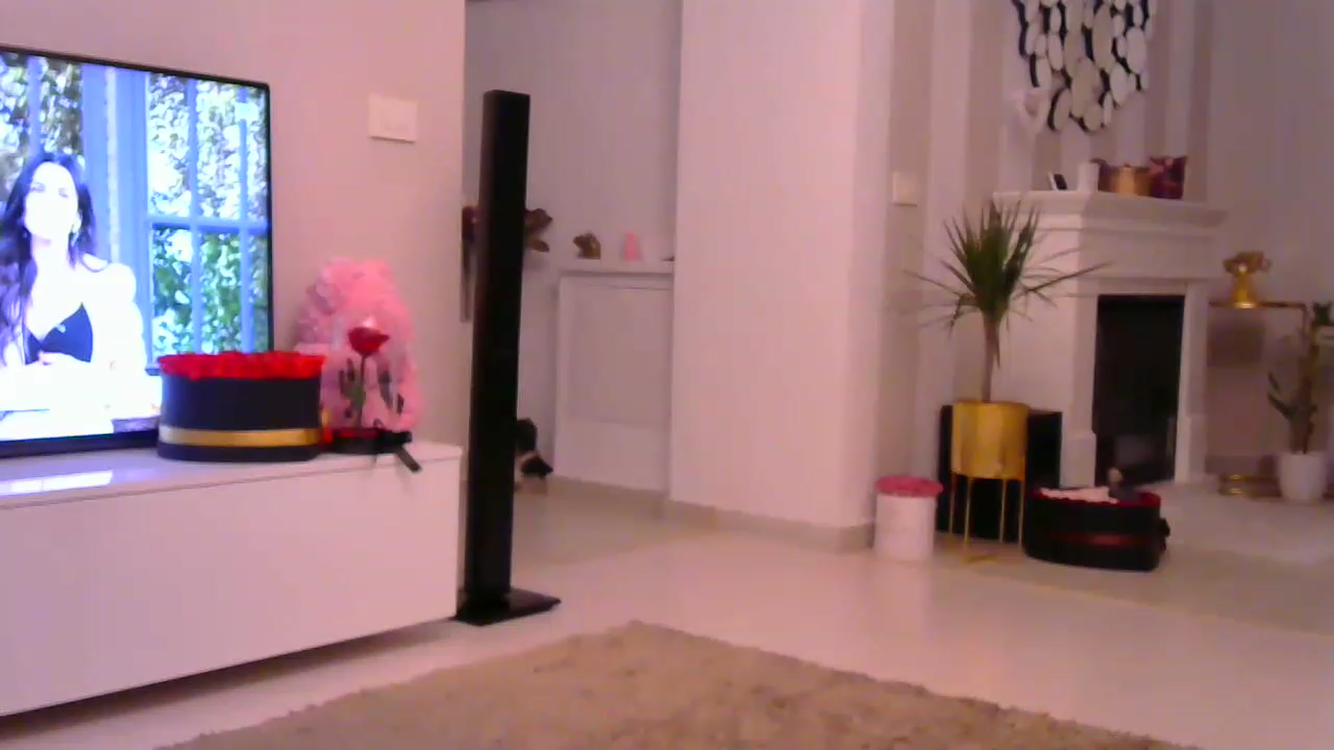Gallery image thumbnail from Missy_alena's myfreecams stream on, 11/26/2022, 03:13 image 8 of 20