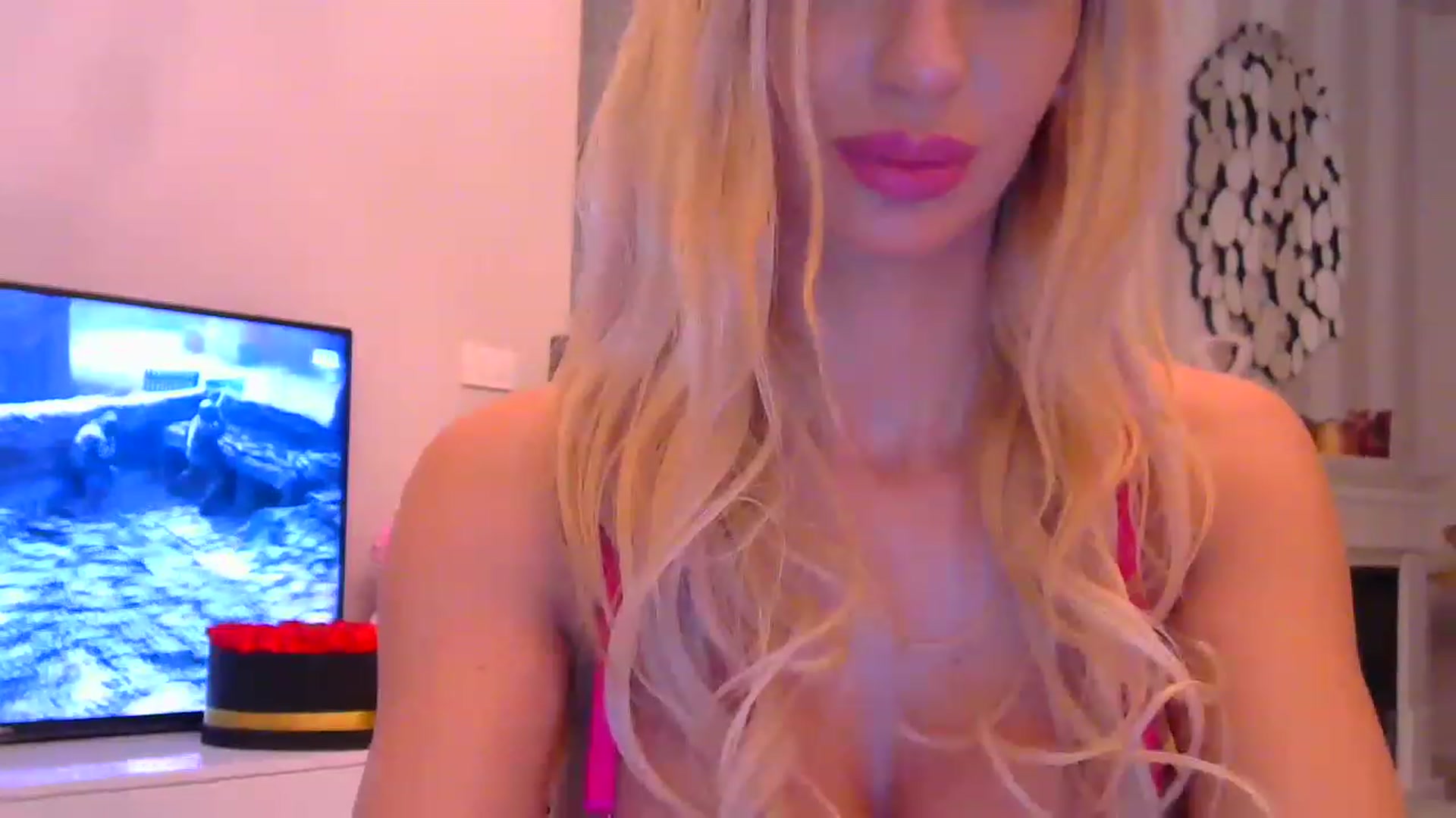 Gallery image thumbnail from Missy_alena's myfreecams stream on, 12/06/2022, 24:28 image 5 of 20
