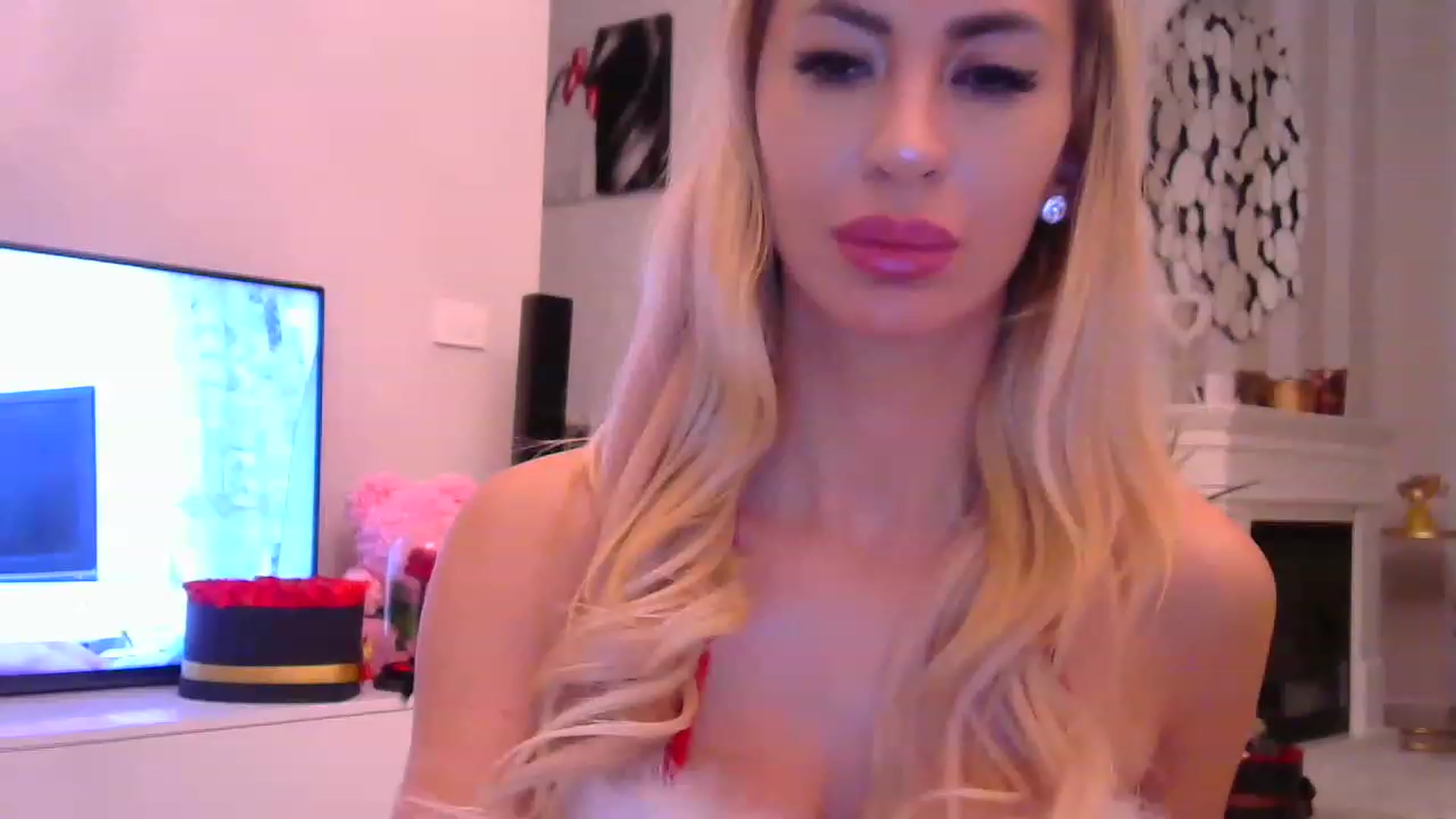 Gallery image thumbnail from Missy_alena's myfreecams stream on, 12/07/2022, 02:28 image 1 of 20