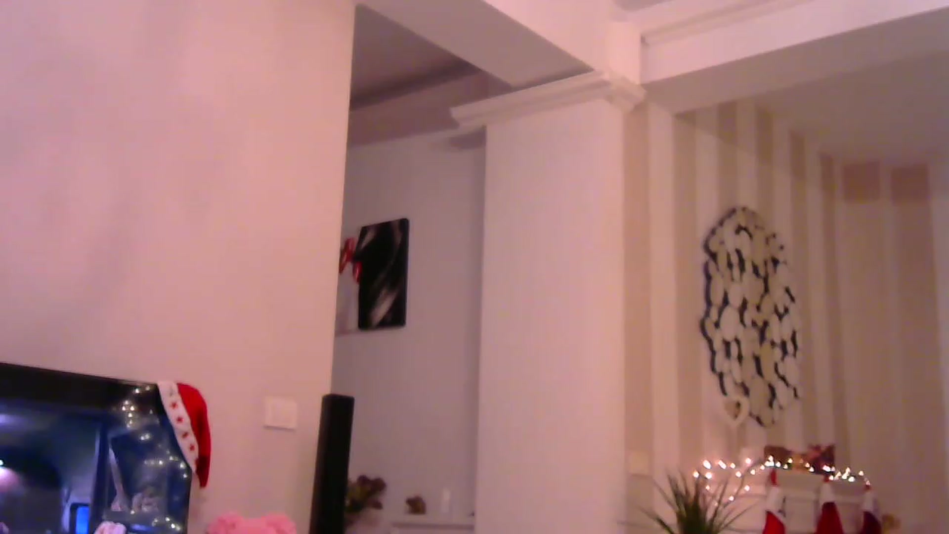 Gallery image thumbnail from Missy_alena's myfreecams stream on, 12/21/2022, 22:12 image 7 of 20