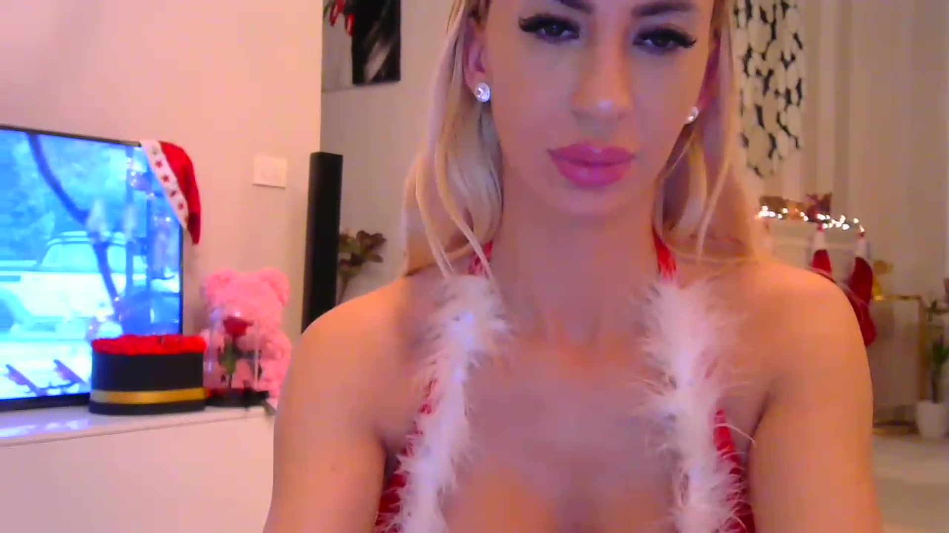 Gallery image thumbnail from Missy_alena's myfreecams stream on, 12/23/2022, 22:35 image 19 of 20