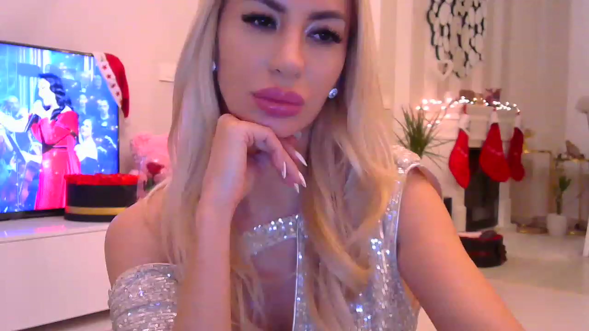 Gallery image thumbnail from Missy_alena's myfreecams stream on, 12/31/2022, 01:09 image 12 of 20