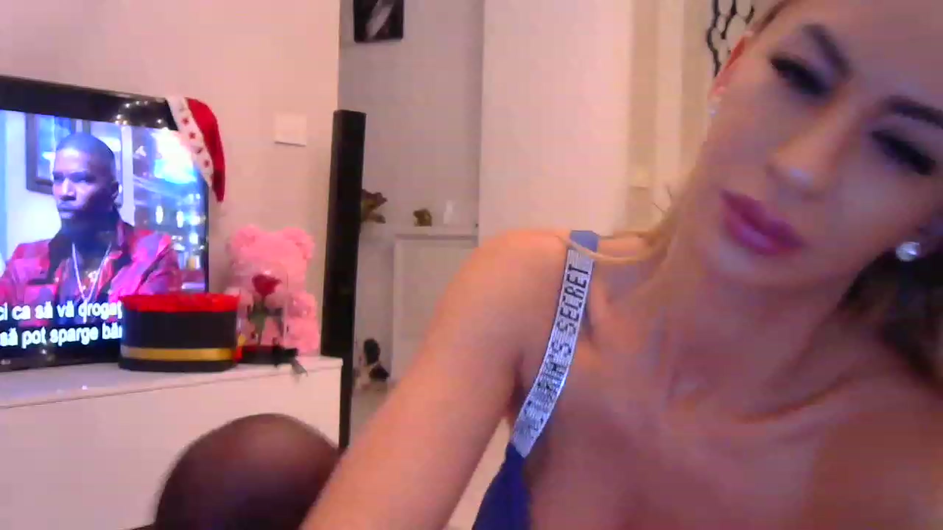 Gallery image thumbnail from Missy_alena's myfreecams stream on, 01/03/2023, 22:33 image 1 of 20