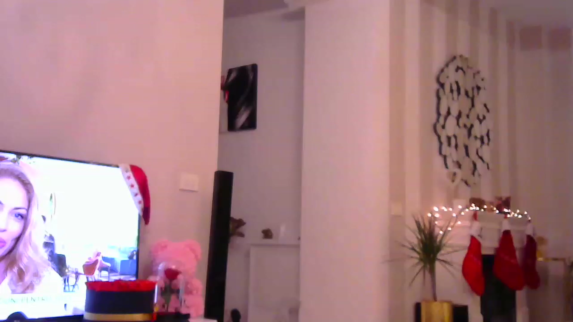 Gallery image thumbnail from Missy_alena's myfreecams stream on, 01/04/2023, 01:19 image 1 of 20