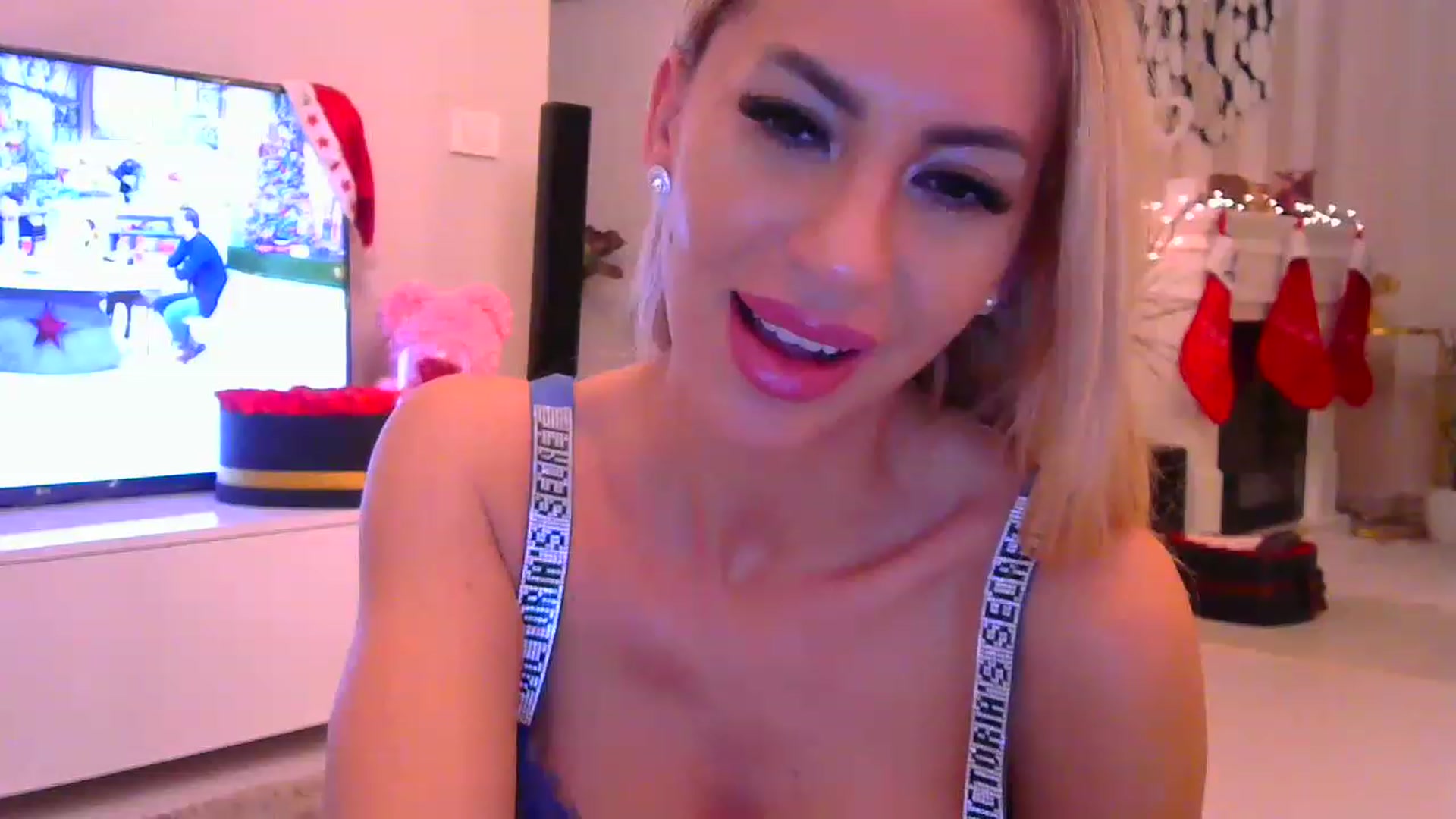 Gallery image thumbnail from Missy_alena's myfreecams stream on, 01/04/2023, 01:45 image 15 of 20