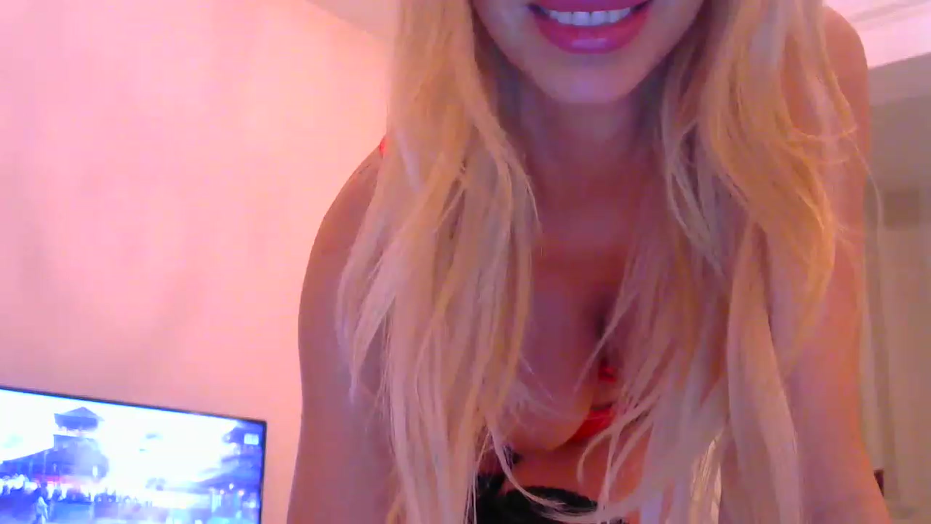 Gallery image thumbnail from Missy_alena's myfreecams stream on, 01/08/2023, 23:12 image 4 of 20