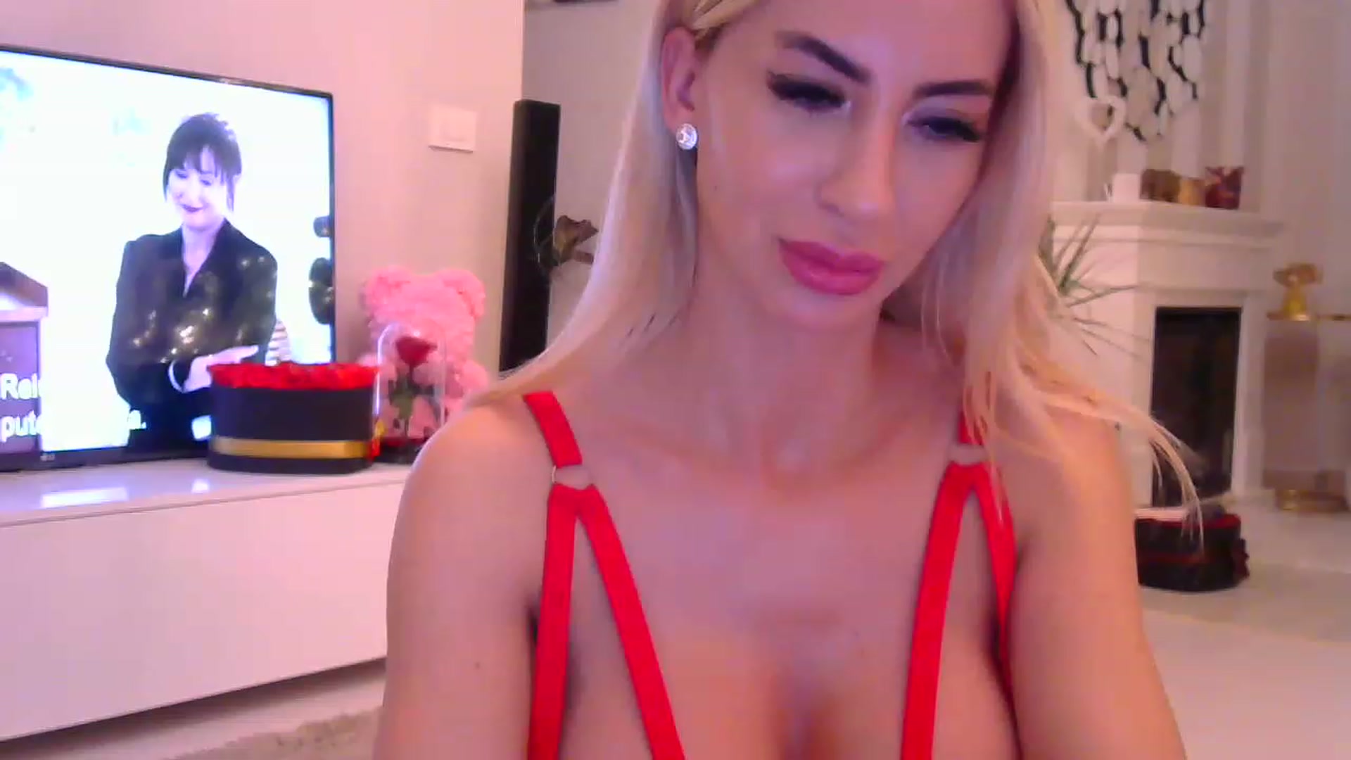 Gallery image thumbnail from Missy_alena's myfreecams stream on, 01/09/2023, 24:48 image 7 of 20