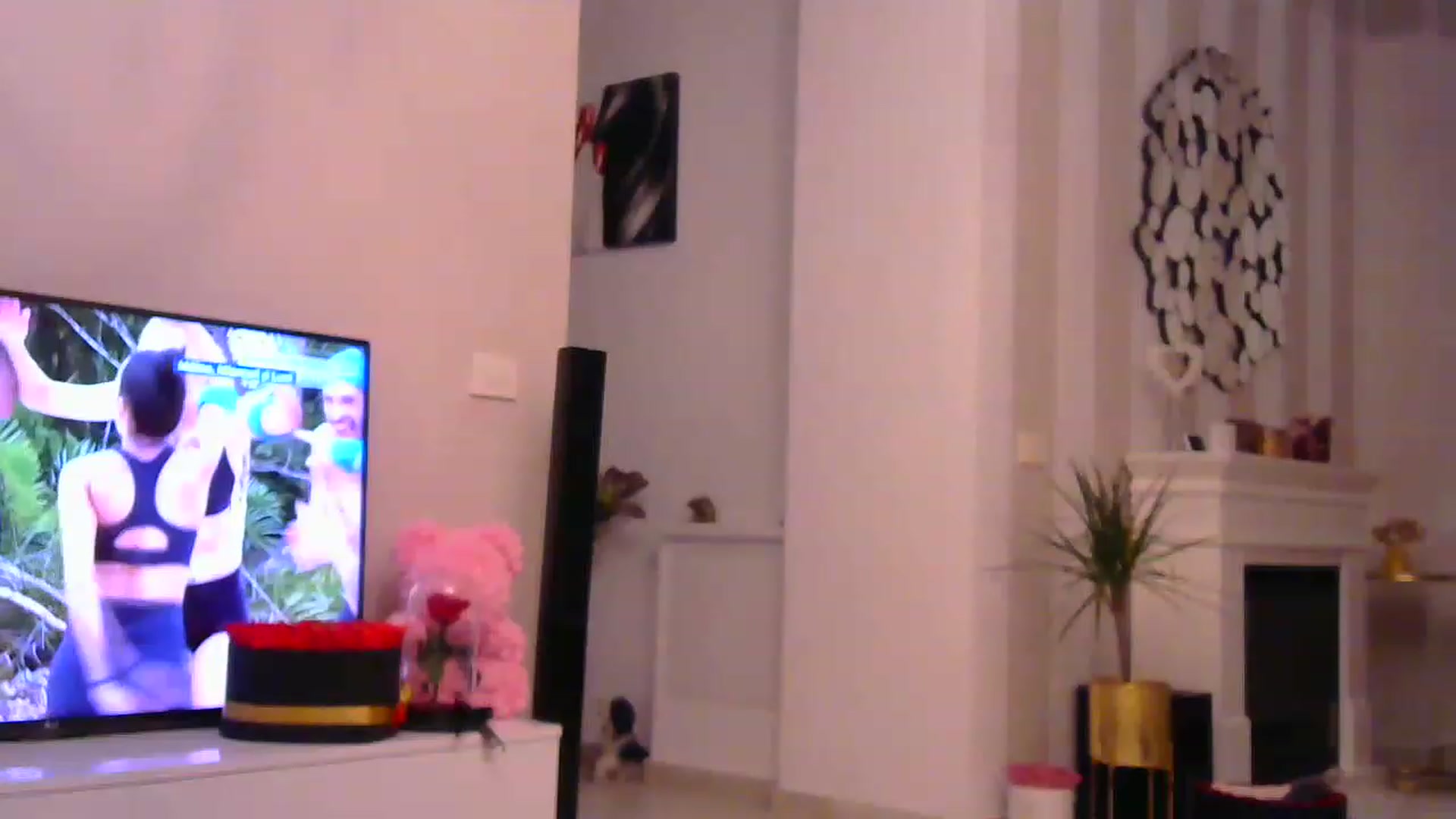 Gallery image thumbnail from Missy_alena's myfreecams stream on, 01/09/2023, 23:57 image 3 of 20