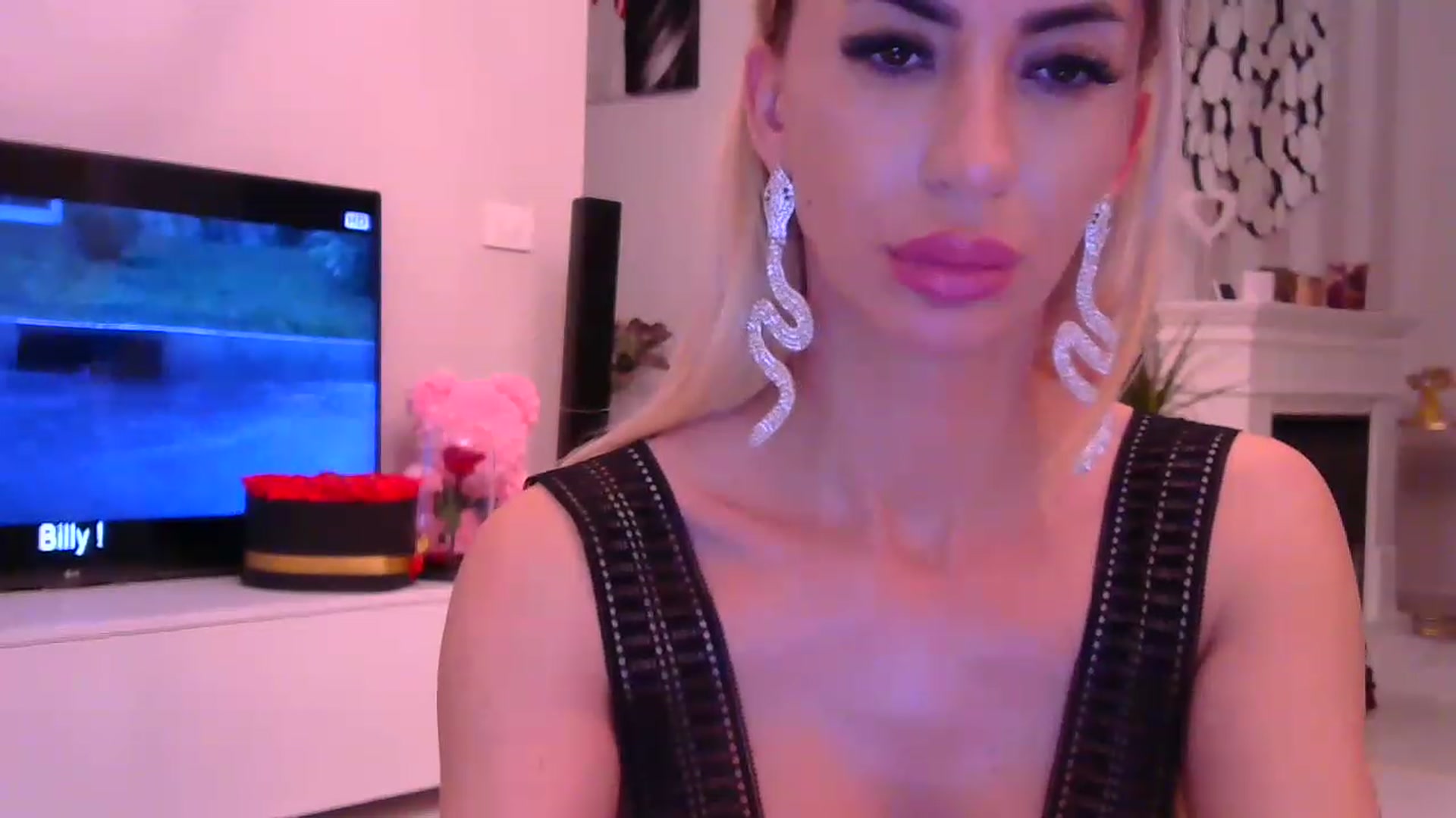Gallery image thumbnail from Missy_alena's myfreecams stream on, 01/10/2023, 23:18 image 17 of 20