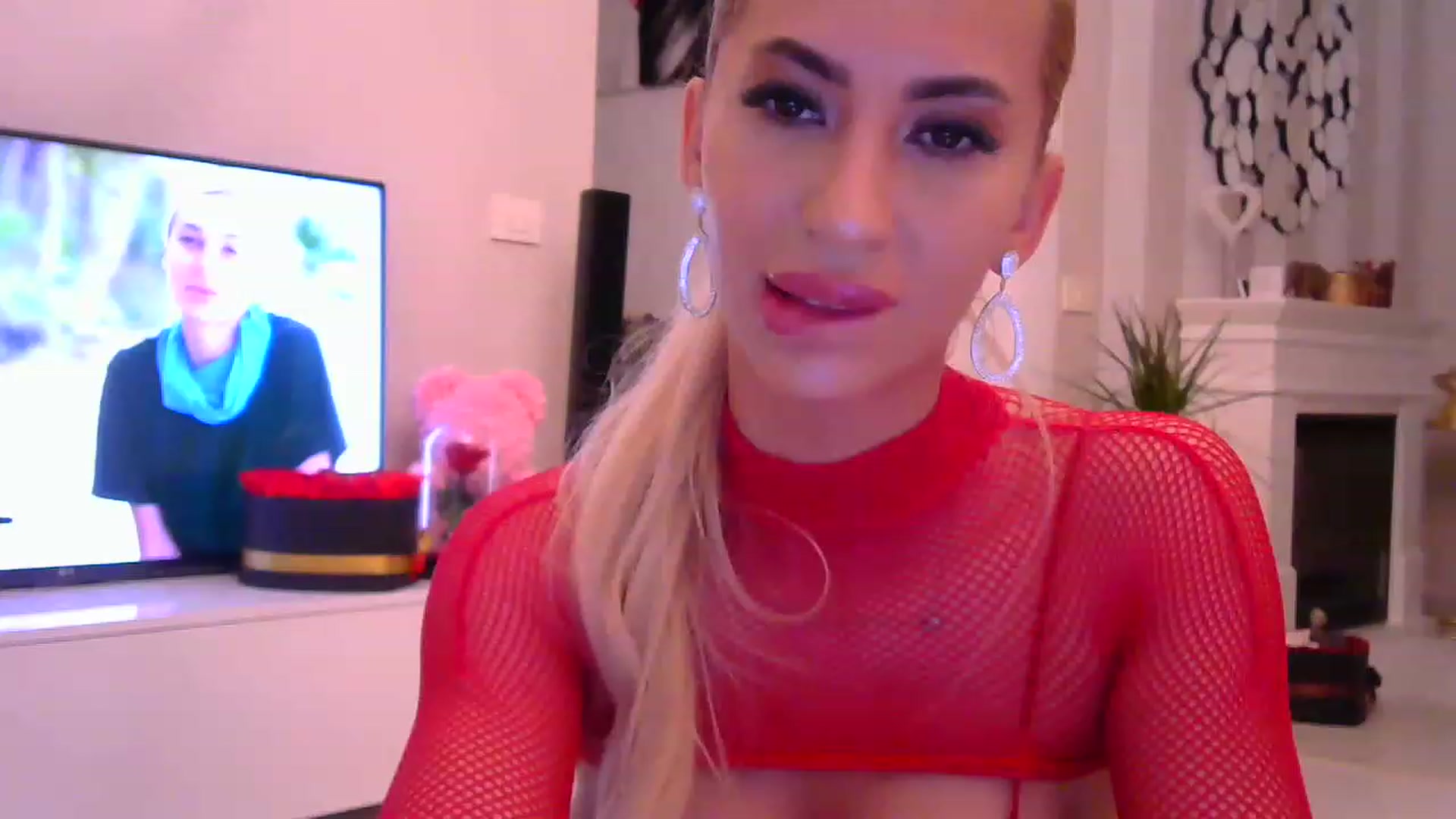 Gallery image thumbnail from Missy_alena's myfreecams stream on, 01/18/2023, 20:57 image 13 of 20