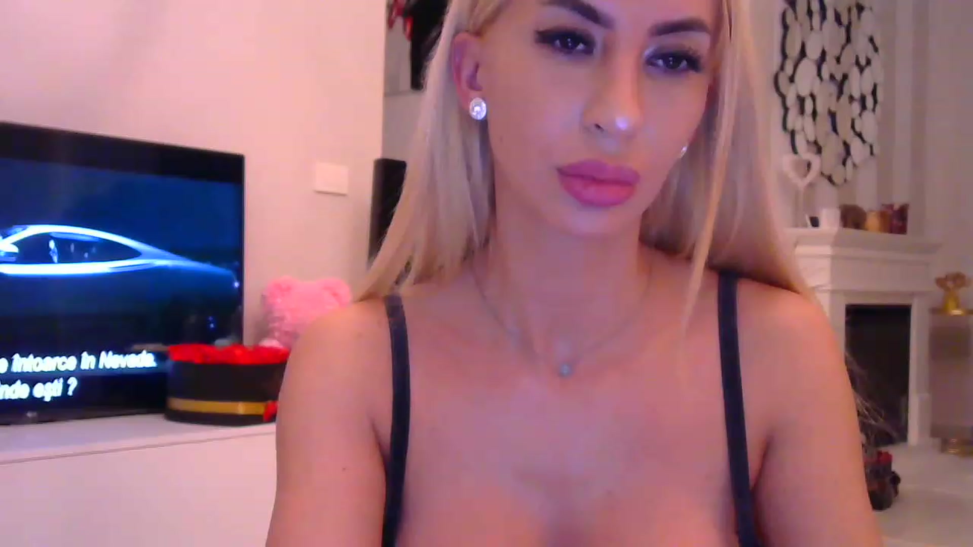 Gallery image thumbnail from Missy_alena's myfreecams stream on, 01/22/2023, 21:23 image 6 of 20
