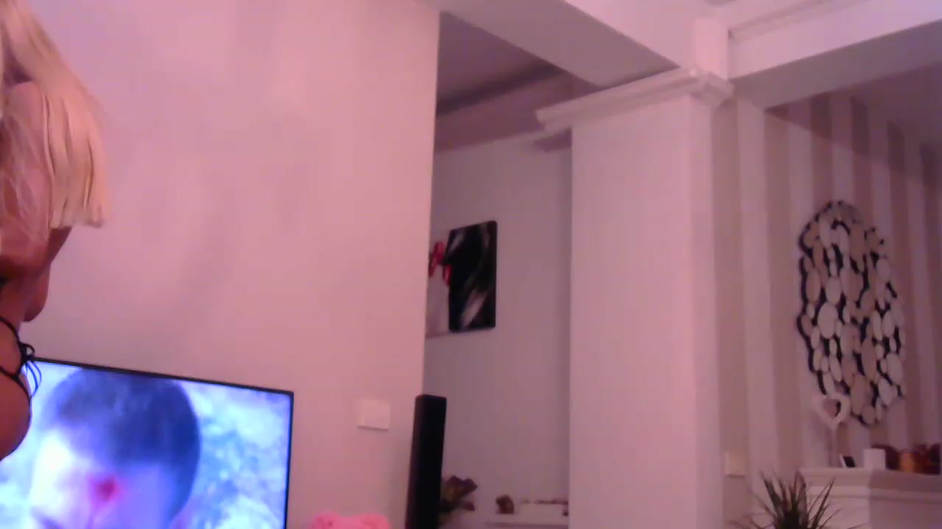 Gallery image thumbnail from Missy_alena's myfreecams stream on, 01/23/2023, 24:31 image 3 of 20
