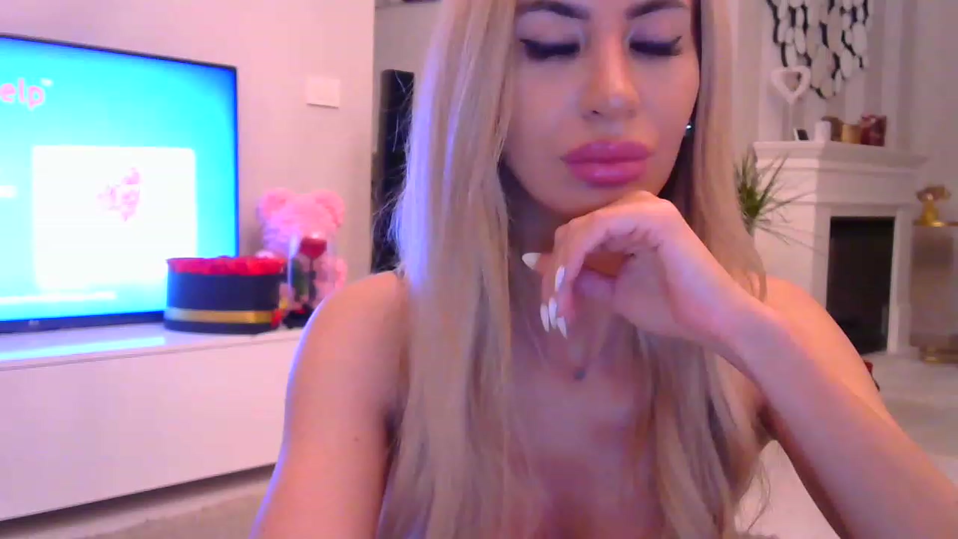 Gallery image thumbnail from Missy_alena's myfreecams stream on, 01/26/2023, 21:30 image 6 of 20
