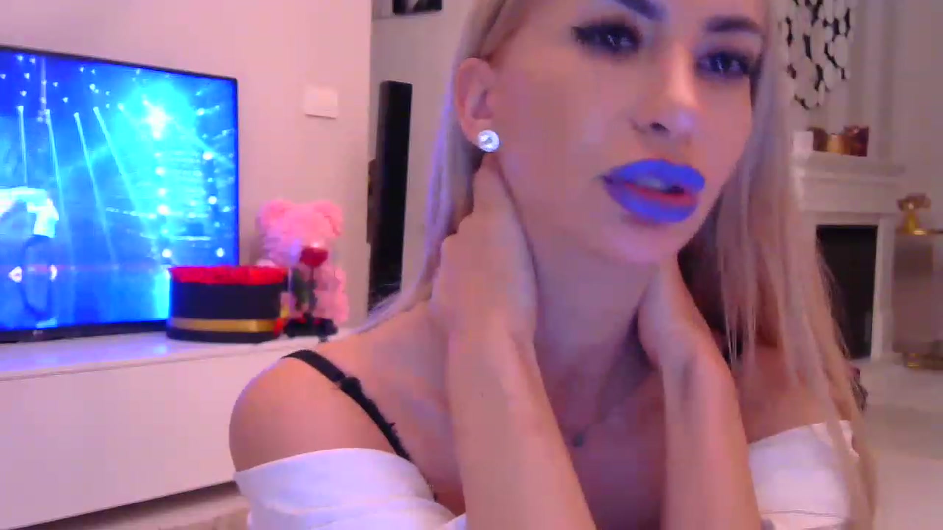 Gallery image thumbnail from Missy_alena's myfreecams stream on, 01/29/2023, 23:52 image 19 of 20