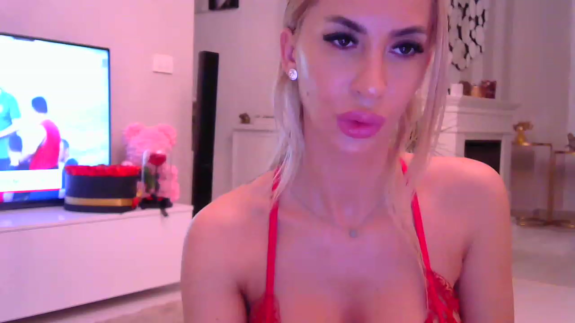 Gallery image thumbnail from Missy_alena's myfreecams stream on, 01/30/2023, 22:01 image 11 of 20