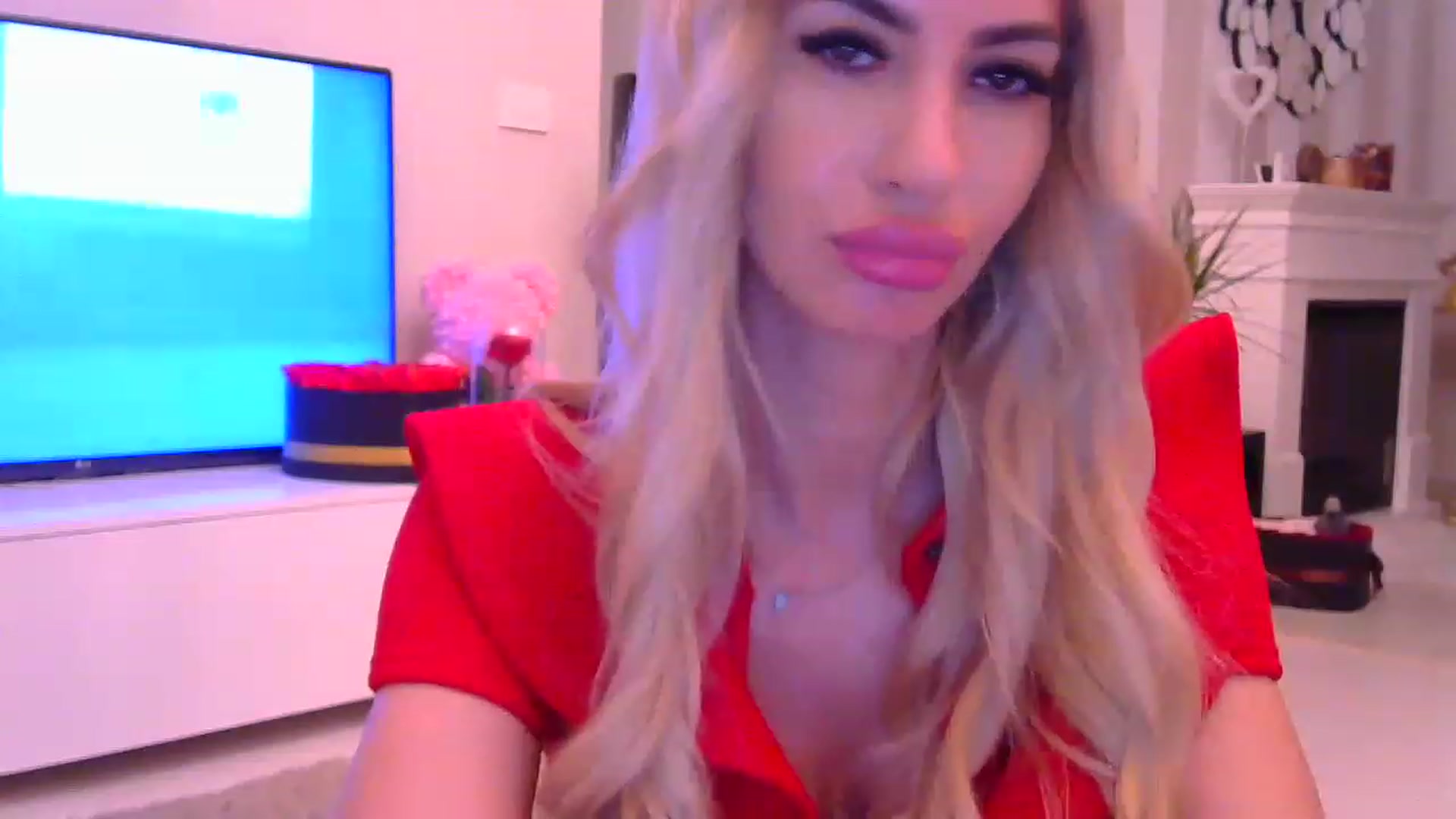 Gallery image thumbnail from Missy_alena's myfreecams stream on, 01/31/2023, 23:35 image 10 of 20