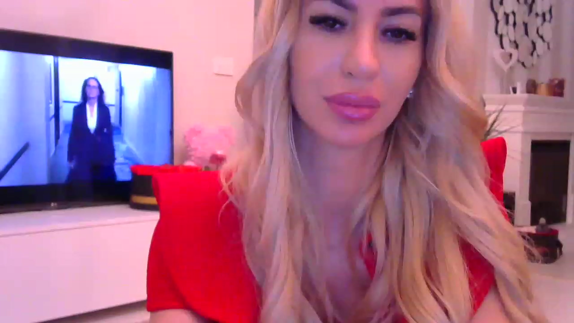 Gallery image thumbnail from Missy_alena's myfreecams stream on, 01/31/2023, 23:35 image 16 of 20