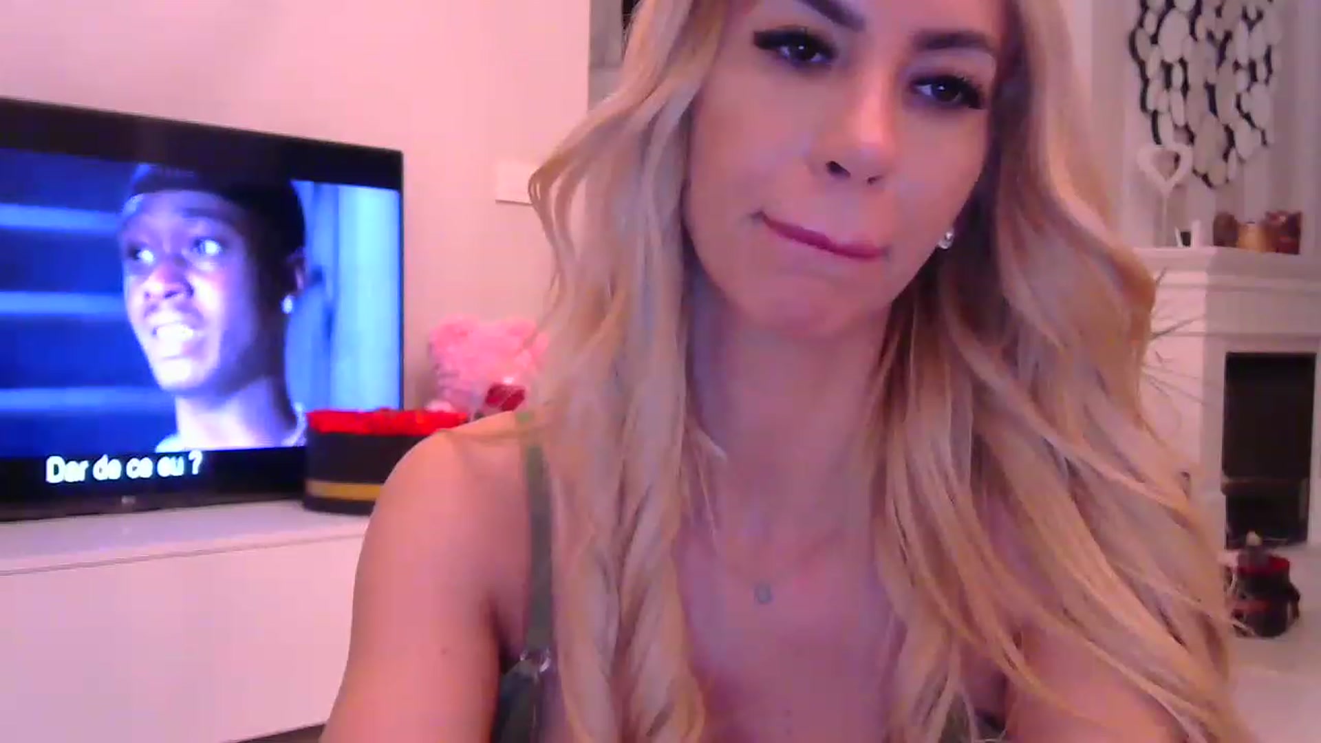 Gallery image thumbnail from Missy_alena's myfreecams stream on, 01/31/2023, 23:35 image 20 of 20