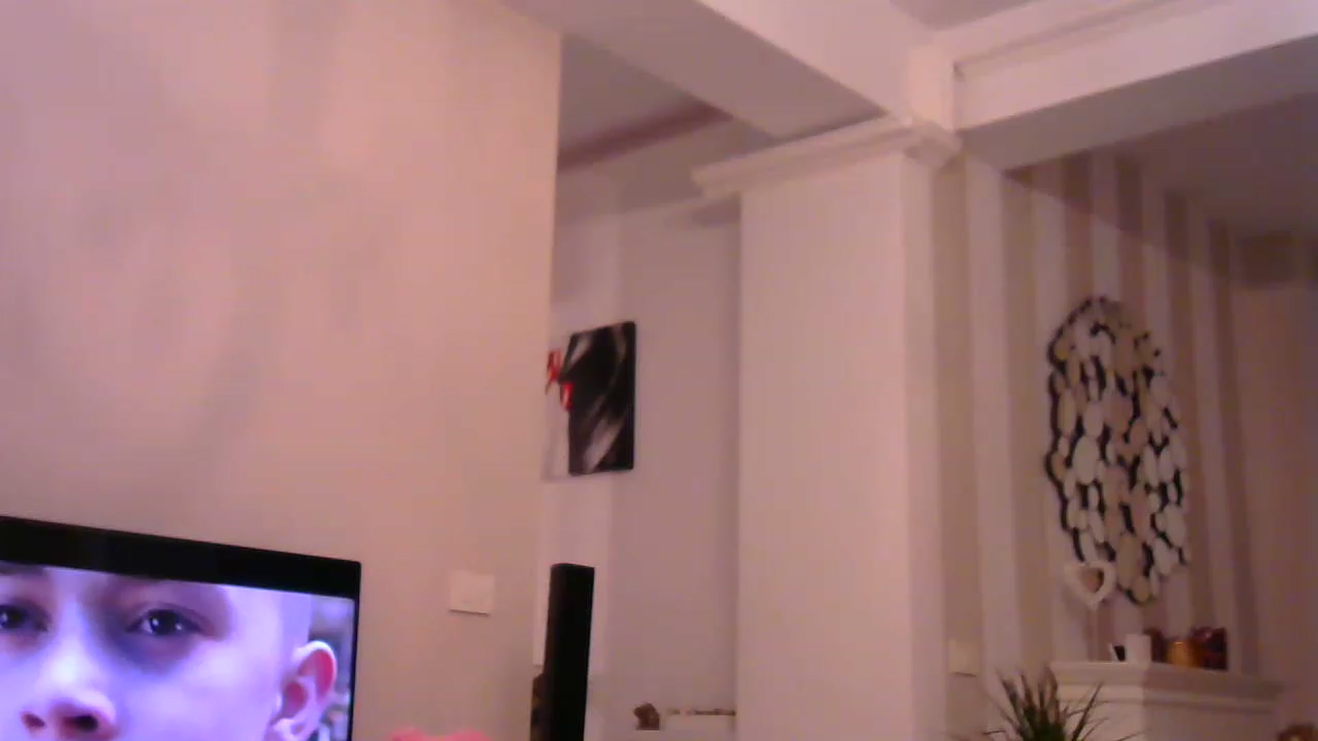 Gallery image thumbnail from Missy_alena's myfreecams stream on, 02/06/2023, 01:04 image 10 of 20