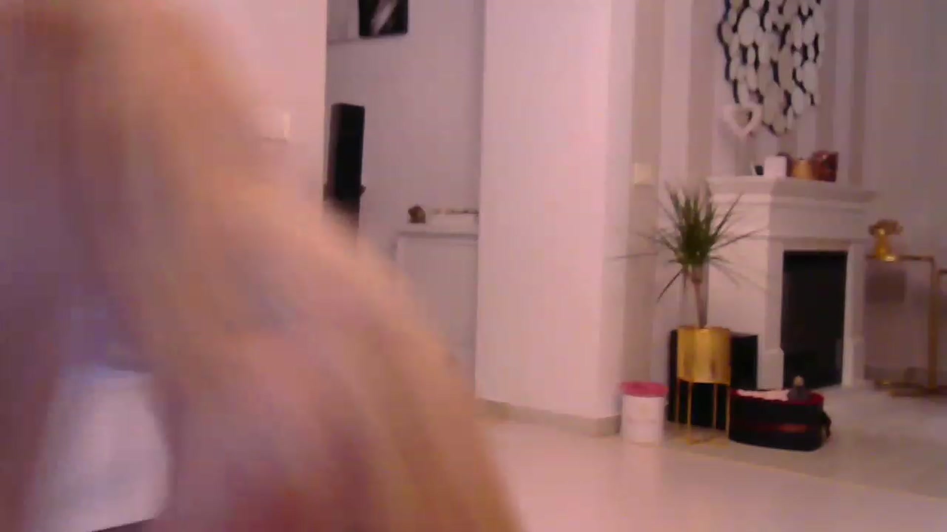 Gallery image thumbnail from Missy_alena's myfreecams stream on, 02/12/2023, 01:07 image 10 of 20