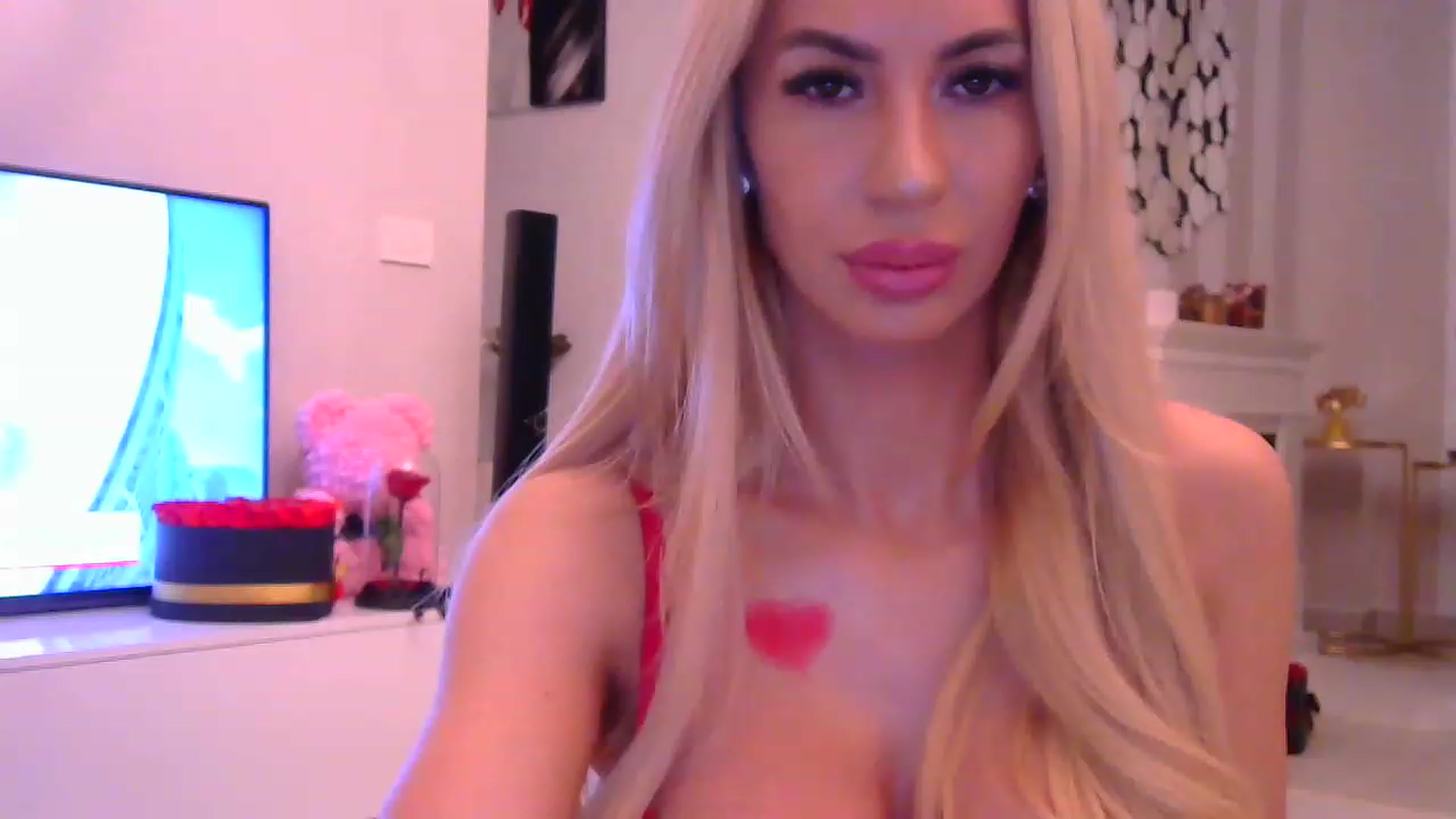 Gallery image thumbnail from Missy_alena's myfreecams stream on, 02/14/2023, 22:20 image 4 of 20