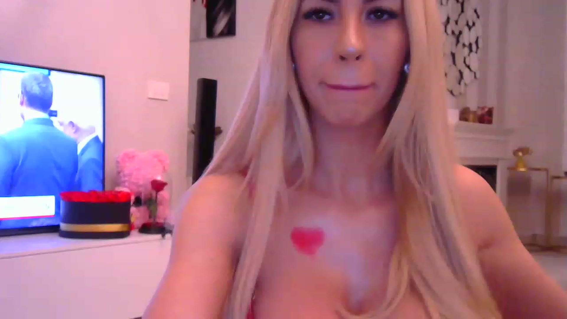 Gallery image thumbnail from Missy_alena's myfreecams stream on, 02/14/2023, 22:20 image 13 of 20