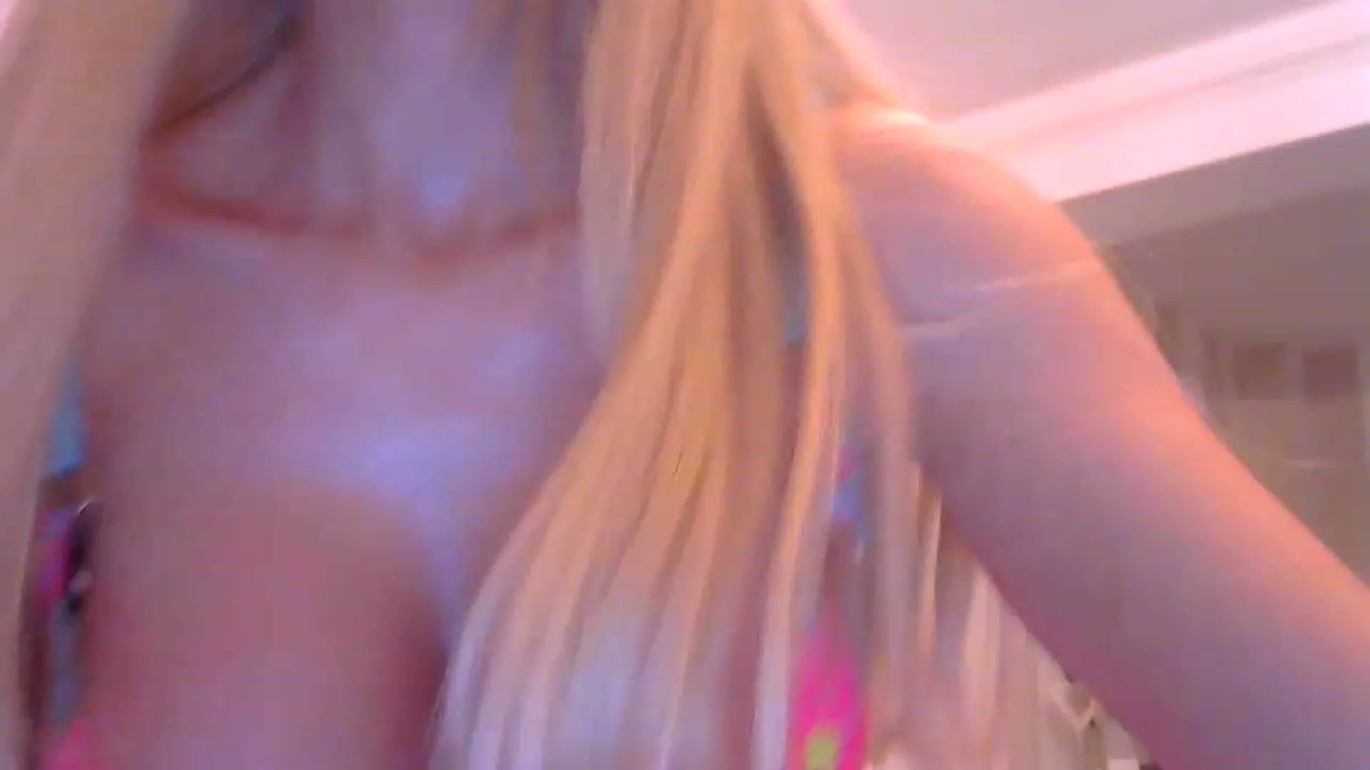 Gallery image thumbnail from Missy_alena's myfreecams stream on, 02/15/2023, 22:53 image 9 of 20