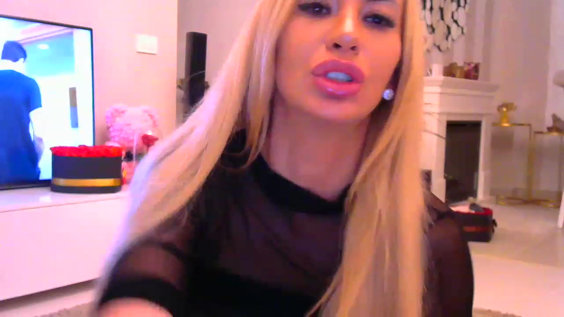 Gallery image thumbnail from Missy_alena's myfreecams stream on, 02/17/2023, 02:49 image 2 of 20