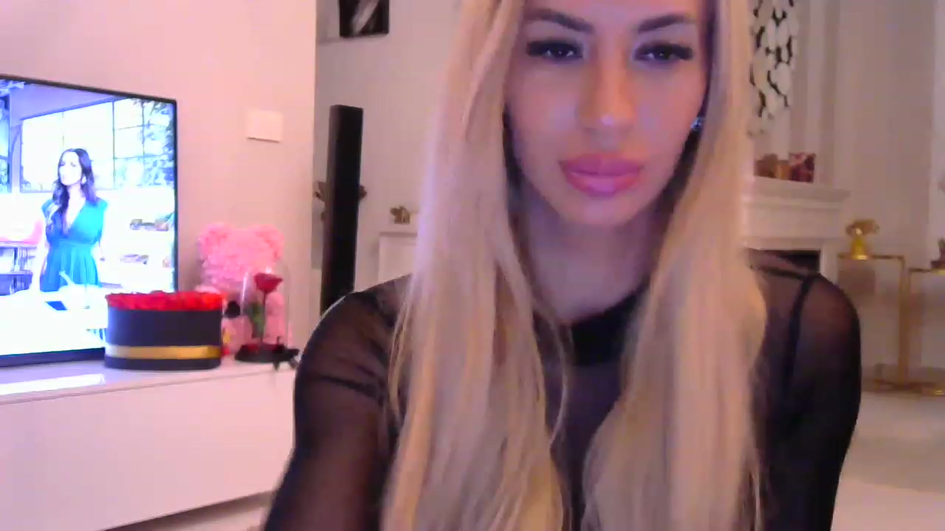 Gallery image thumbnail from Missy_alena's myfreecams stream on, 02/17/2023, 02:49 image 8 of 20