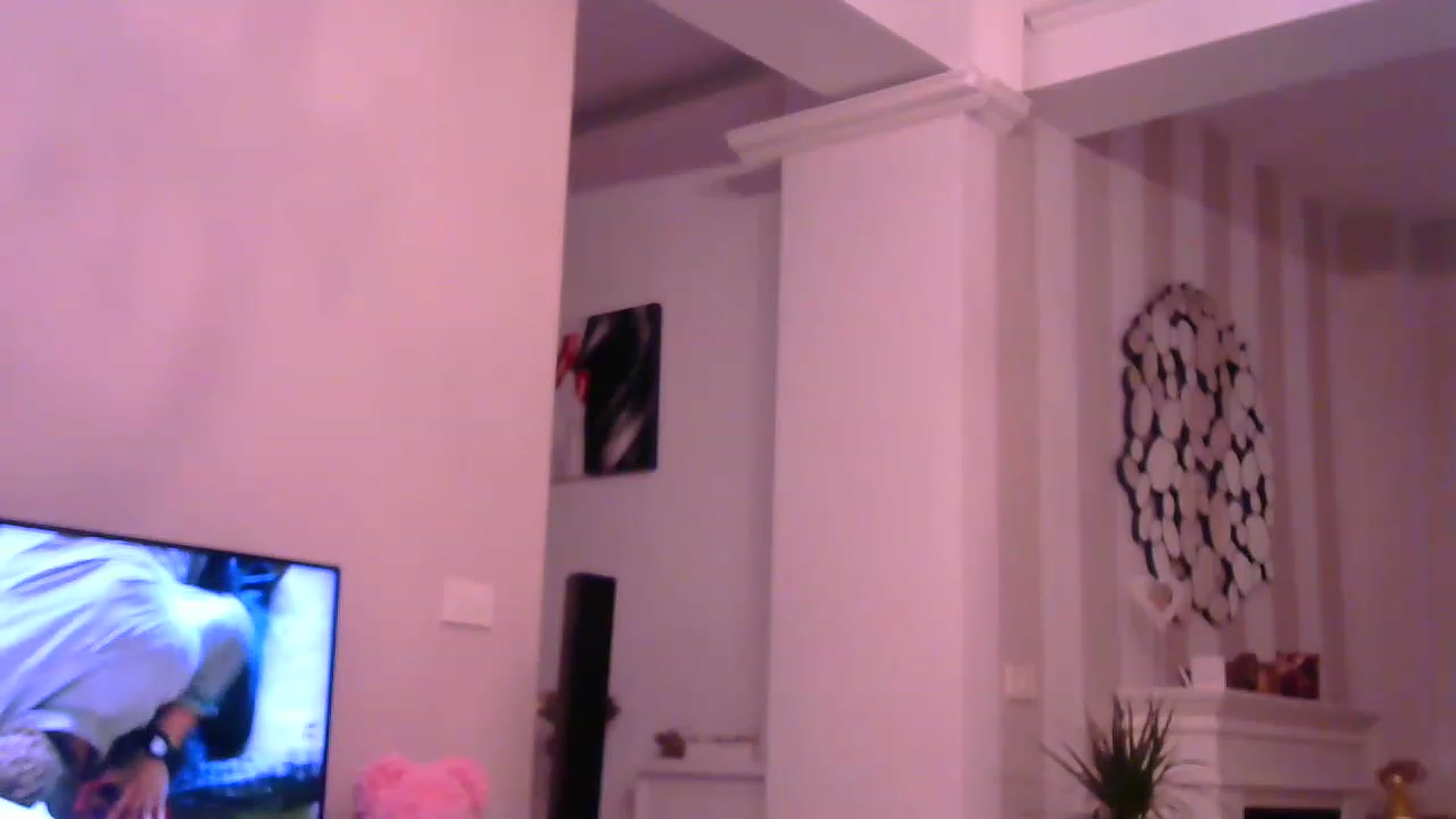 Gallery image thumbnail from Missy_alena's myfreecams stream on, 02/19/2023, 22:25 image 19 of 20