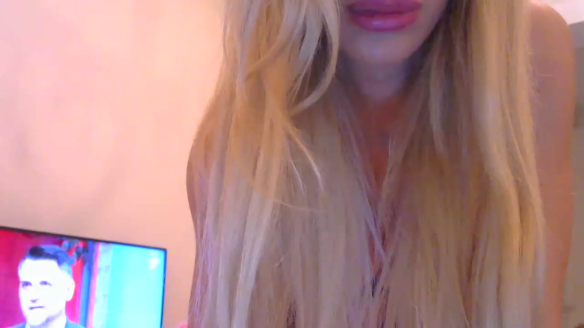 Gallery image thumbnail from Missy_alena's myfreecams stream on, 02/21/2023, 02:55 image 16 of 20