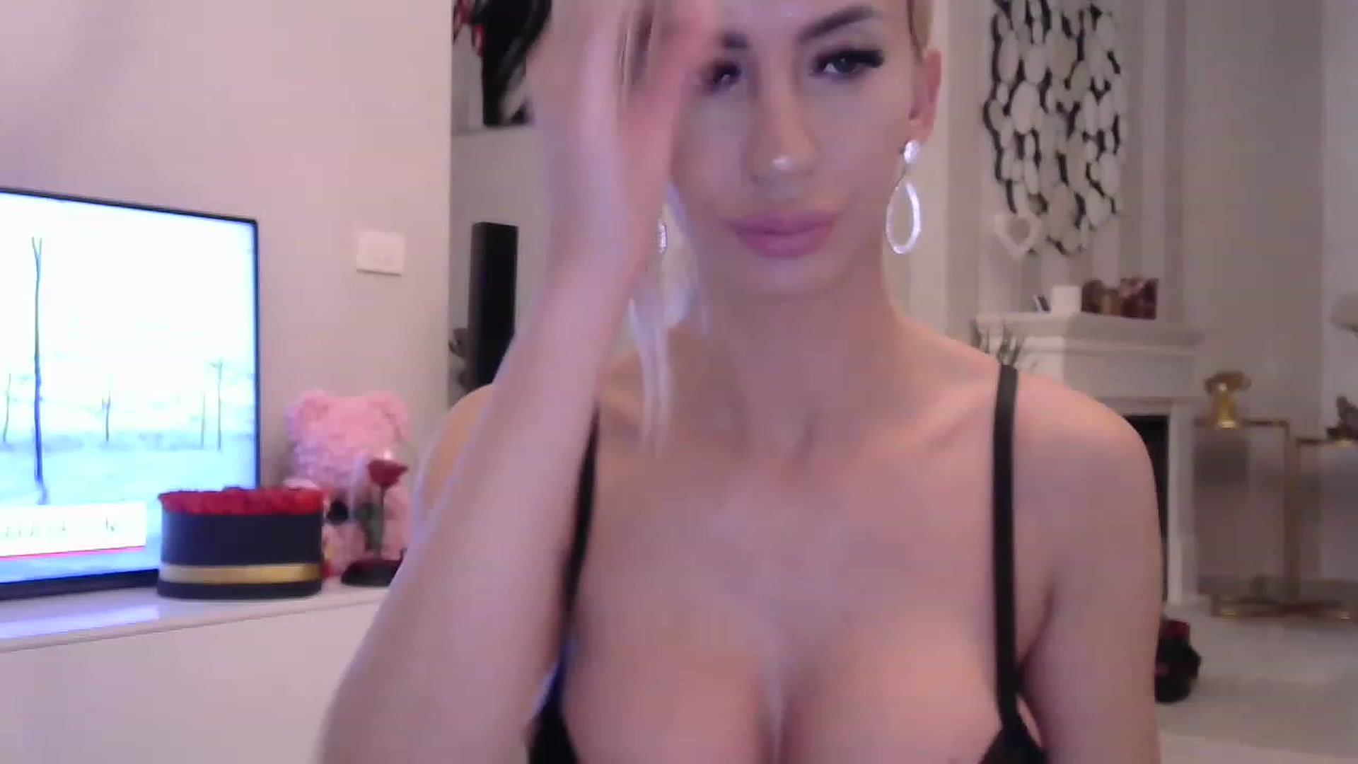 Gallery image thumbnail from Missy_alena's myfreecams stream on, 03/06/2023, 21:59 image 19 of 20