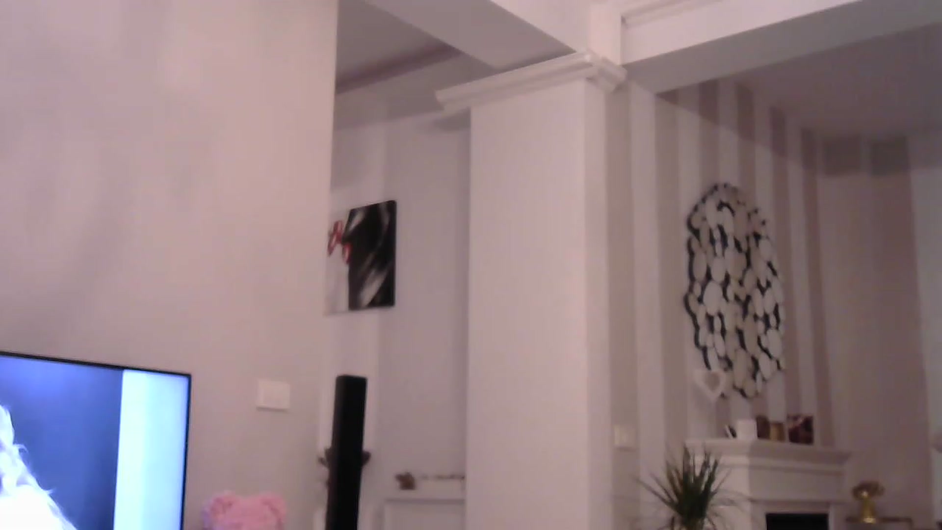 Gallery image thumbnail from Missy_alena's myfreecams stream on, 03/15/2023, 24:01 image 19 of 20