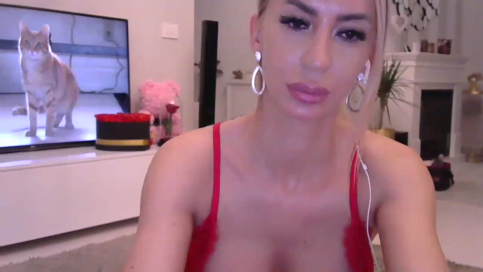 Gallery image thumbnail from Missy_alena's myfreecams stream on, 03/19/2023, 02:55 image 14 of 20
