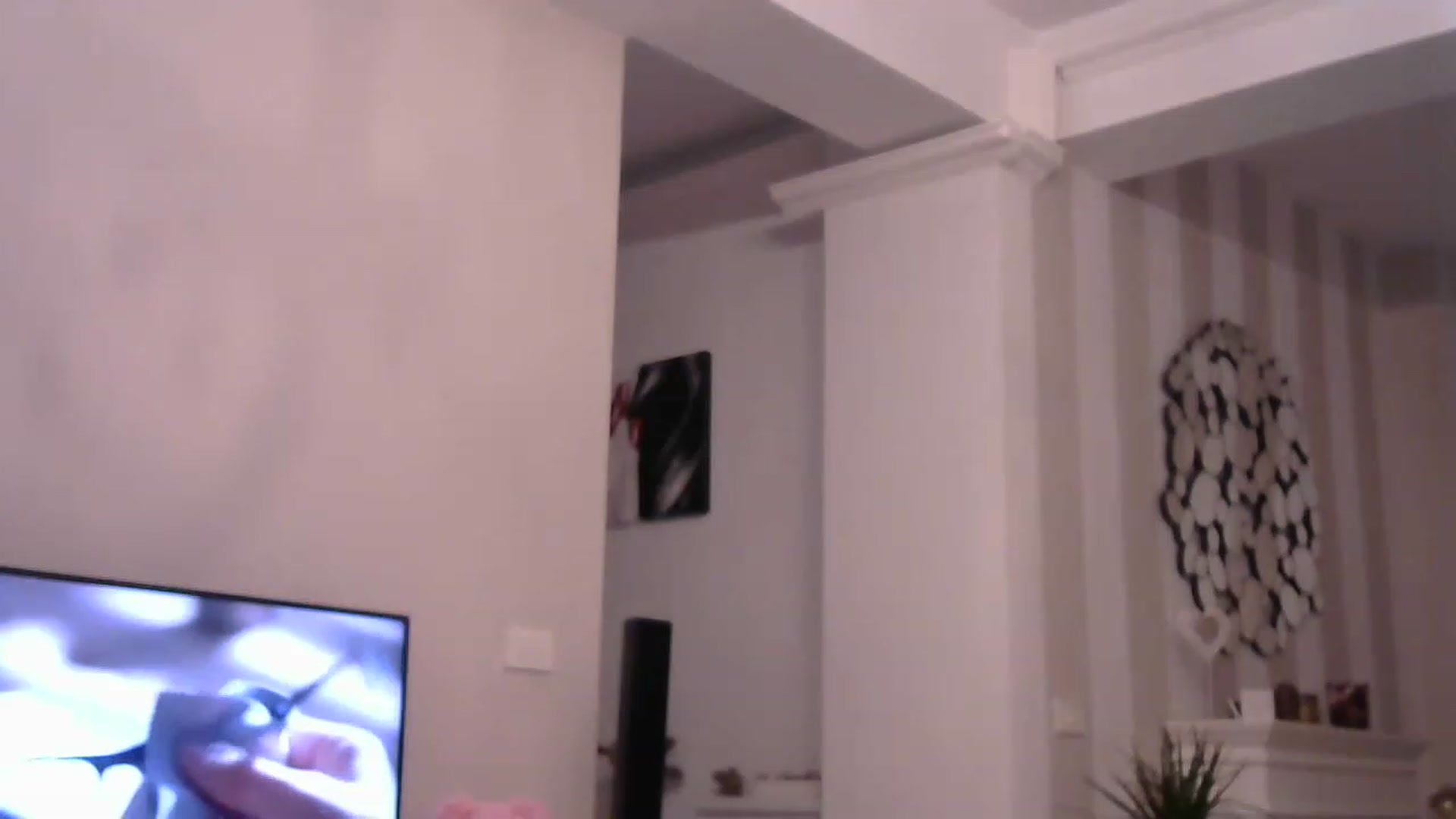 Gallery image thumbnail from Missy_alena's myfreecams stream on, 03/19/2023, 23:25 image 14 of 20