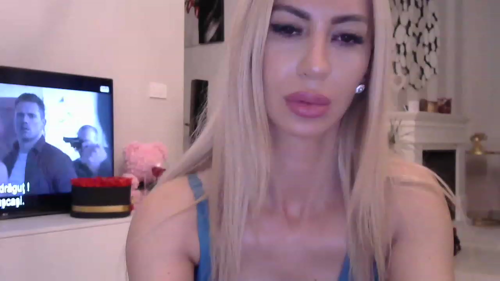 Gallery image thumbnail from Missy_alena's myfreecams stream on, 03/29/2023, 22:38 image 13 of 20