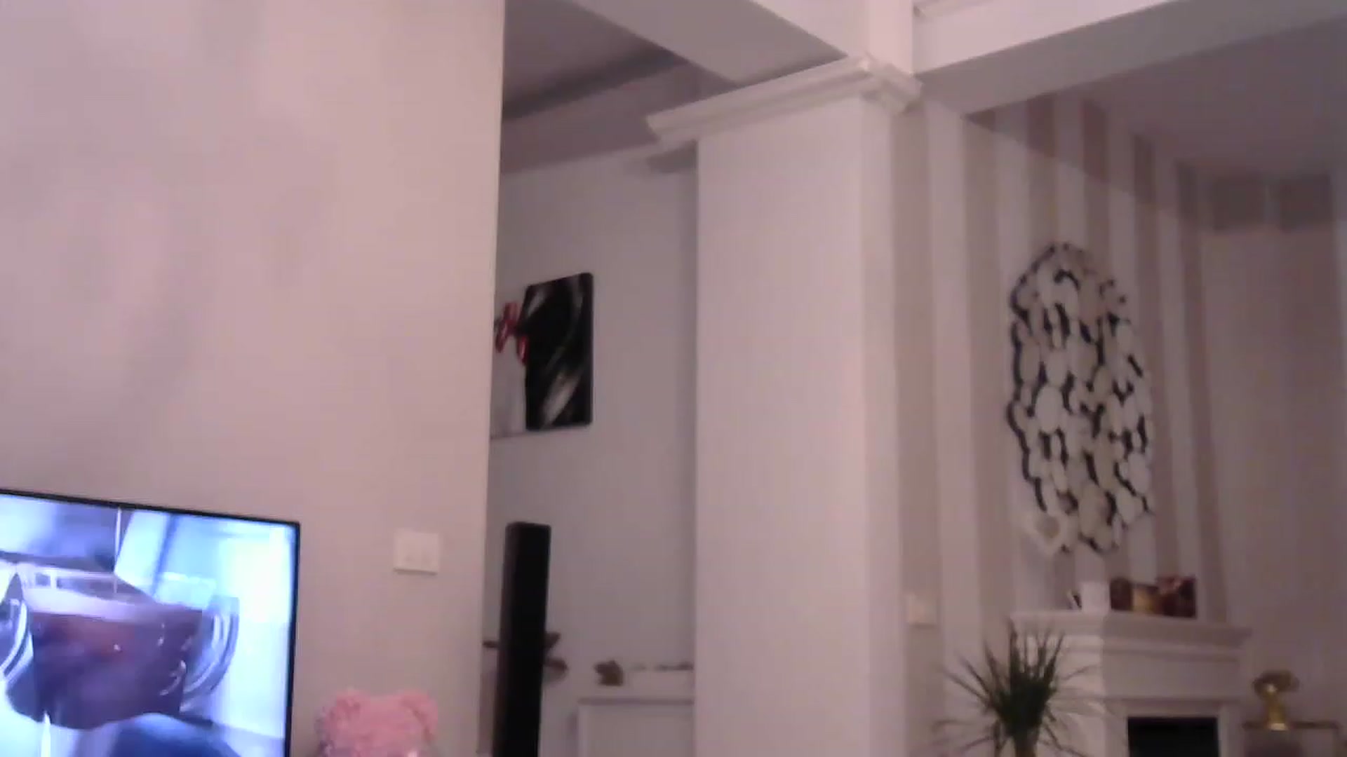 Gallery image thumbnail from Missy_alena's myfreecams stream on, 03/29/2023, 22:38 image 16 of 20