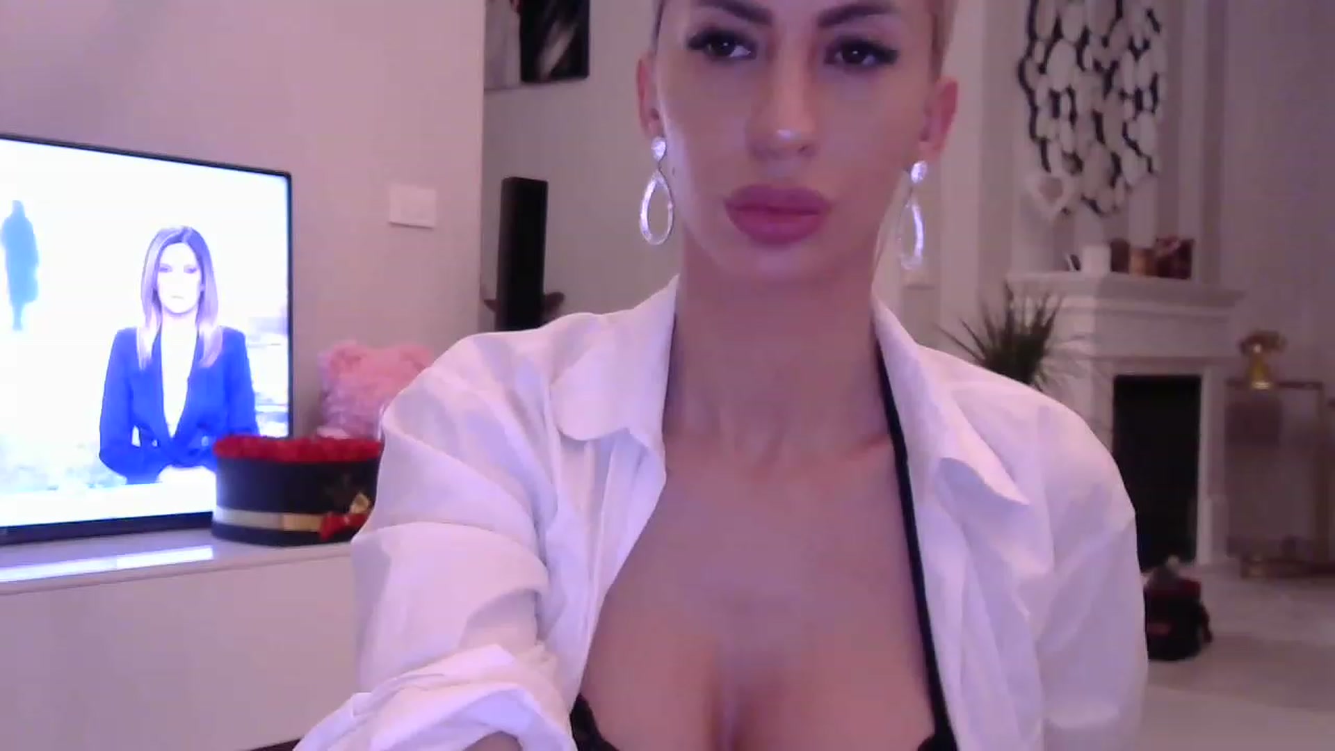 Gallery image thumbnail from Missy_alena's myfreecams stream on, 04/03/2023, 21:10 image 20 of 20