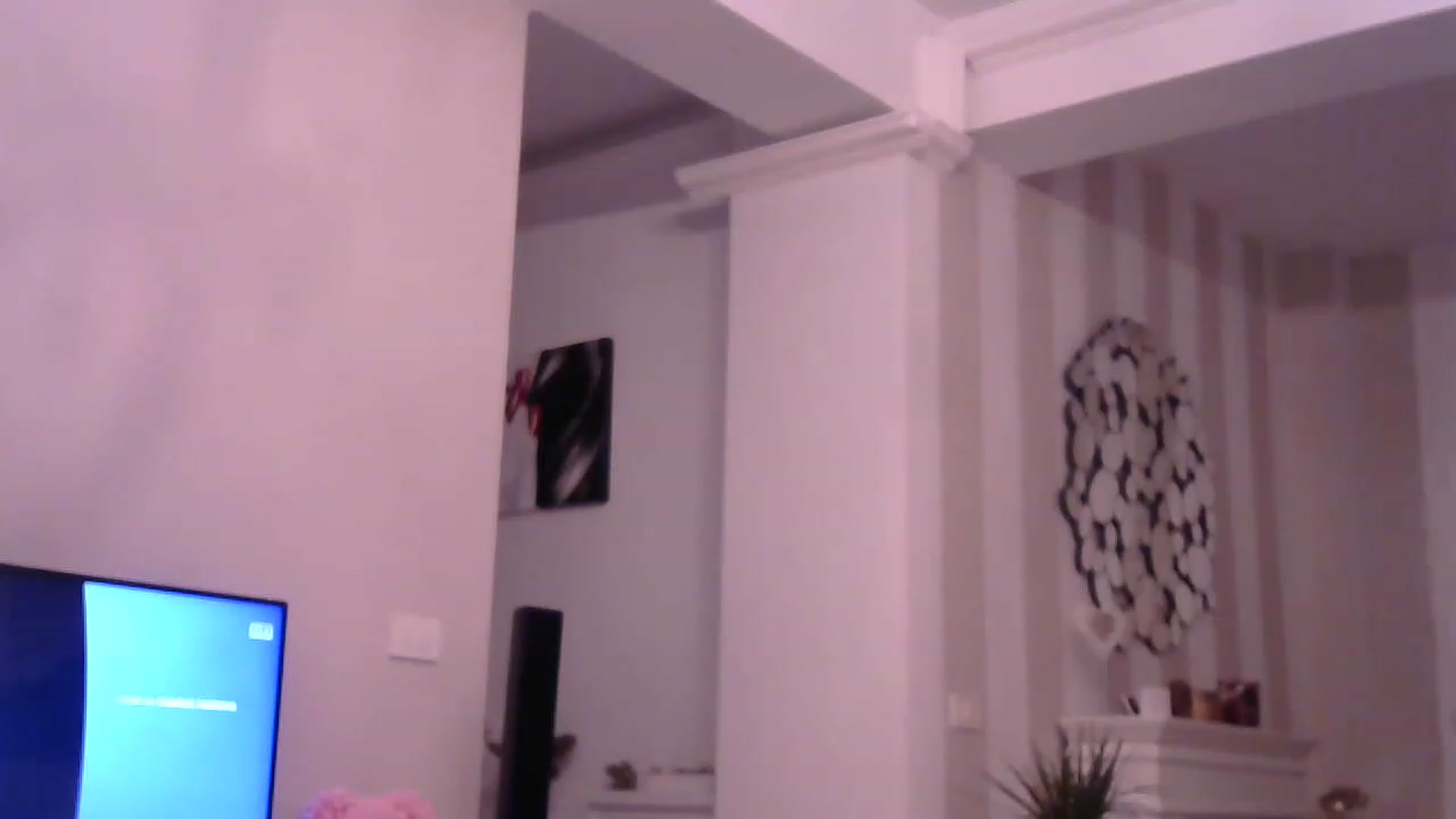 Gallery image thumbnail from Missy_alena's myfreecams stream on, 04/03/2023, 21:10 image 9 of 20
