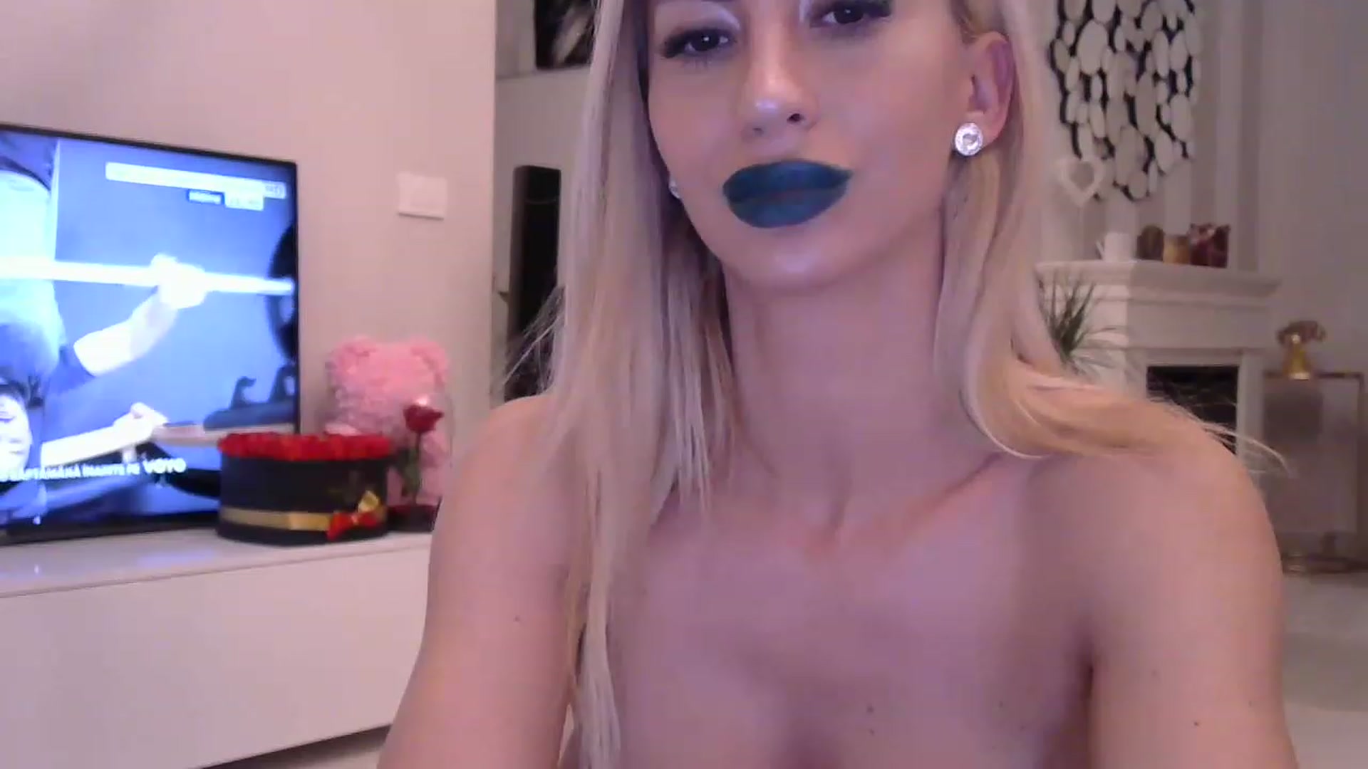 Gallery image thumbnail from Missy_alena's myfreecams stream on, 04/05/2023, 22:45 image 13 of 20