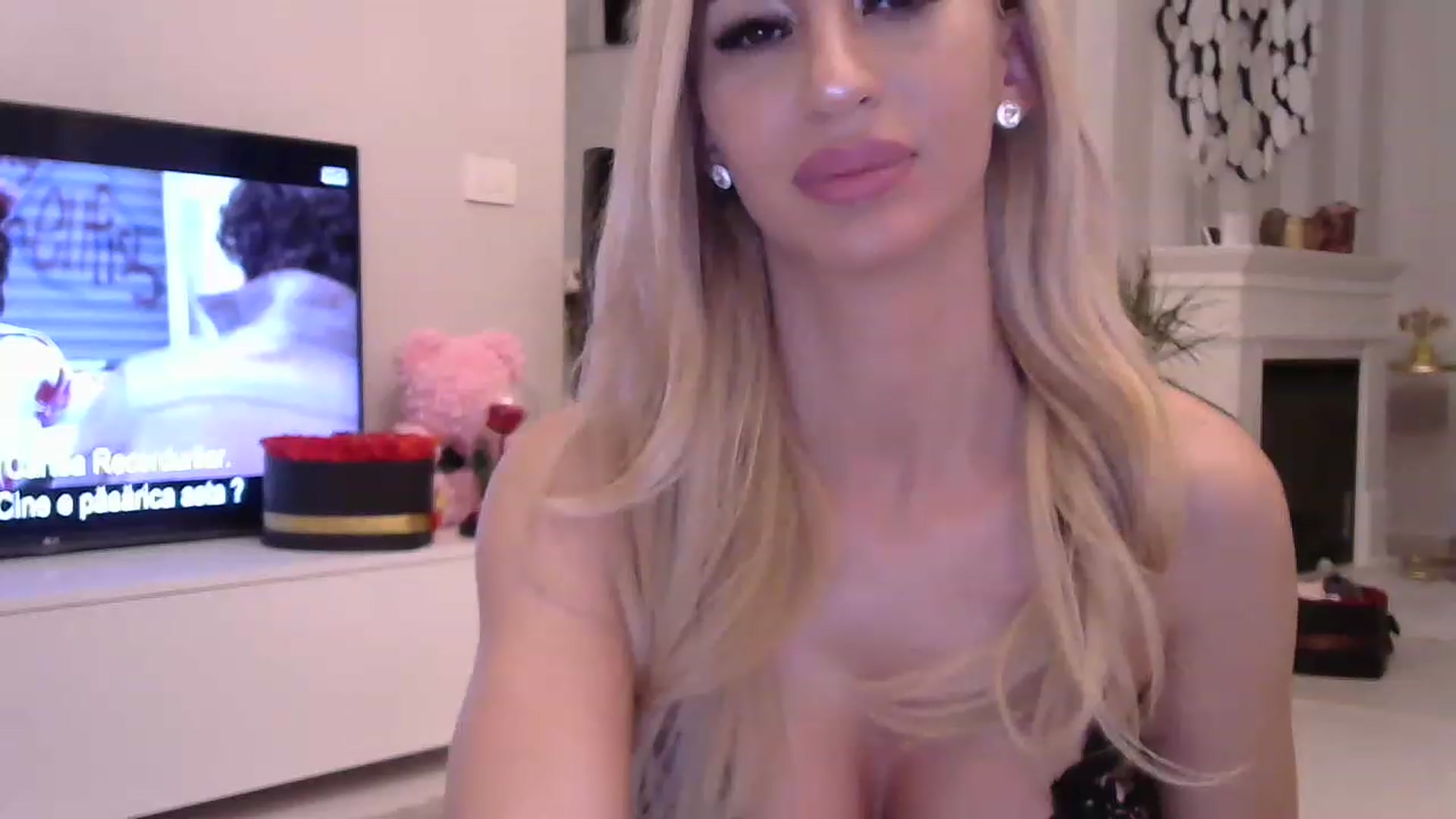 Gallery image thumbnail from Missy_alena's myfreecams stream on, 04/12/2023, 21:55 image 5 of 20