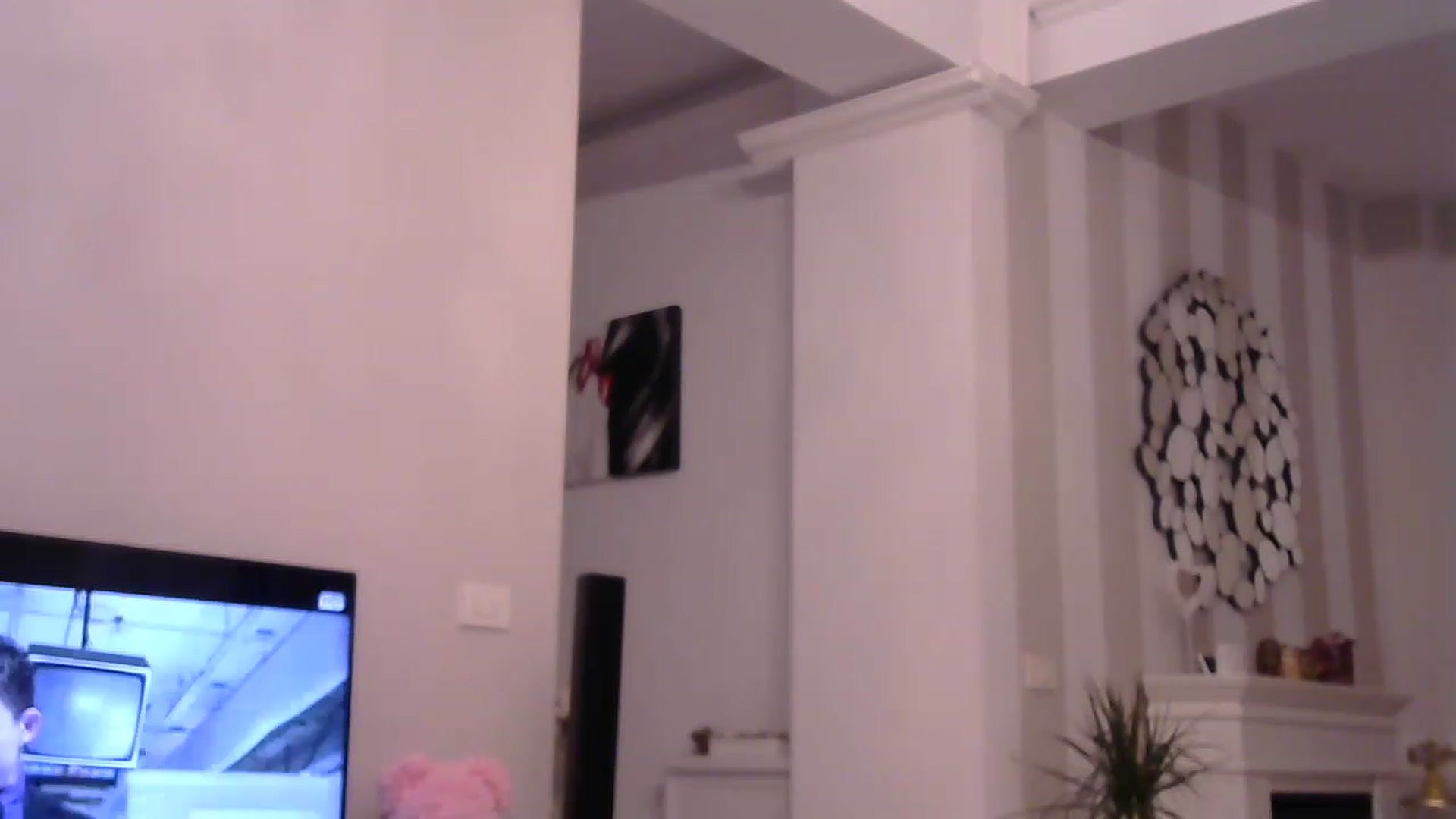 Gallery image thumbnail from Missy_alena's myfreecams stream on, 04/17/2023, 22:16 image 8 of 20