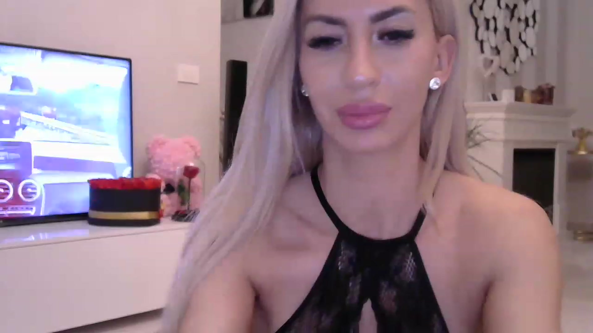 Gallery image thumbnail from Missy_alena's myfreecams stream on, 04/22/2023, 24:19 image 6 of 20