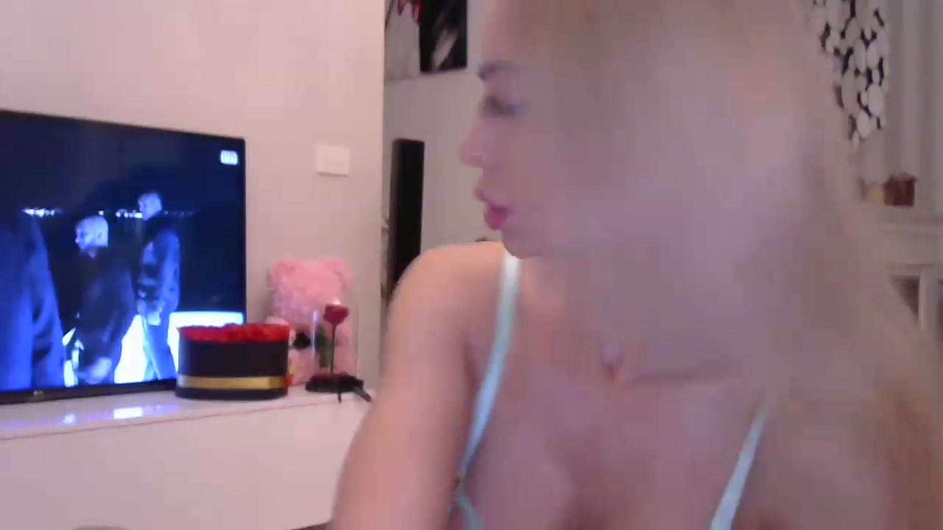 Gallery image thumbnail from Missy_alena's myfreecams stream on, 04/23/2023, 24:01 image 14 of 20