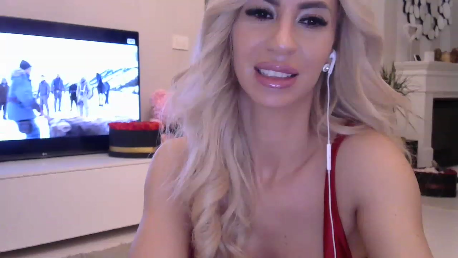 Gallery image thumbnail from Missy_alena's myfreecams stream on, 04/24/2023, 23:23 image 9 of 20