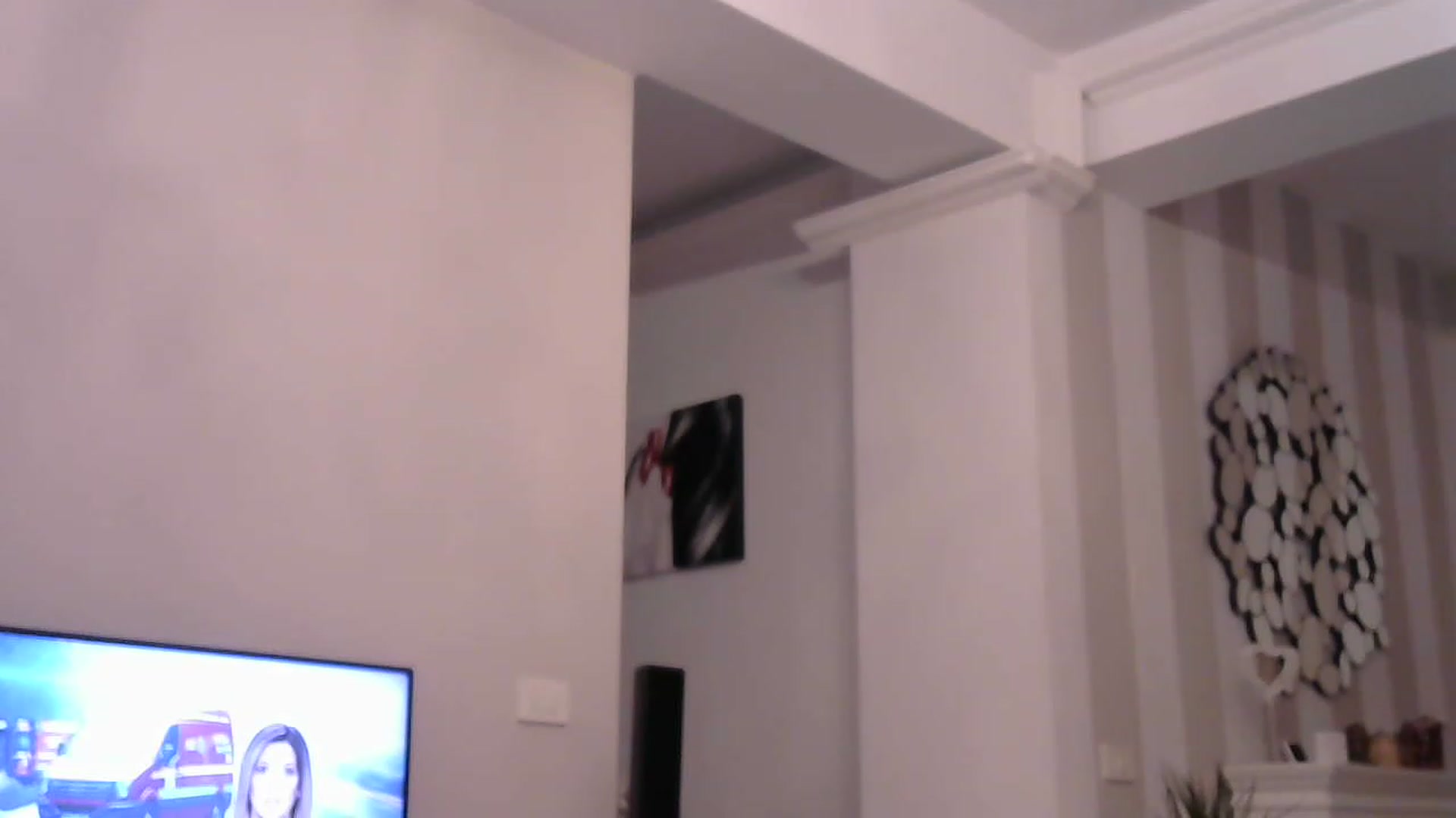 Gallery image thumbnail from Missy_alena's myfreecams stream on, 04/27/2023, 21:27 image 6 of 20