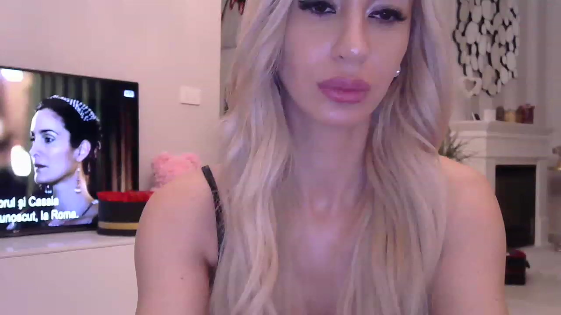 Gallery image thumbnail from Missy_alena's myfreecams stream on, 05/01/2023, 23:00 image 19 of 20
