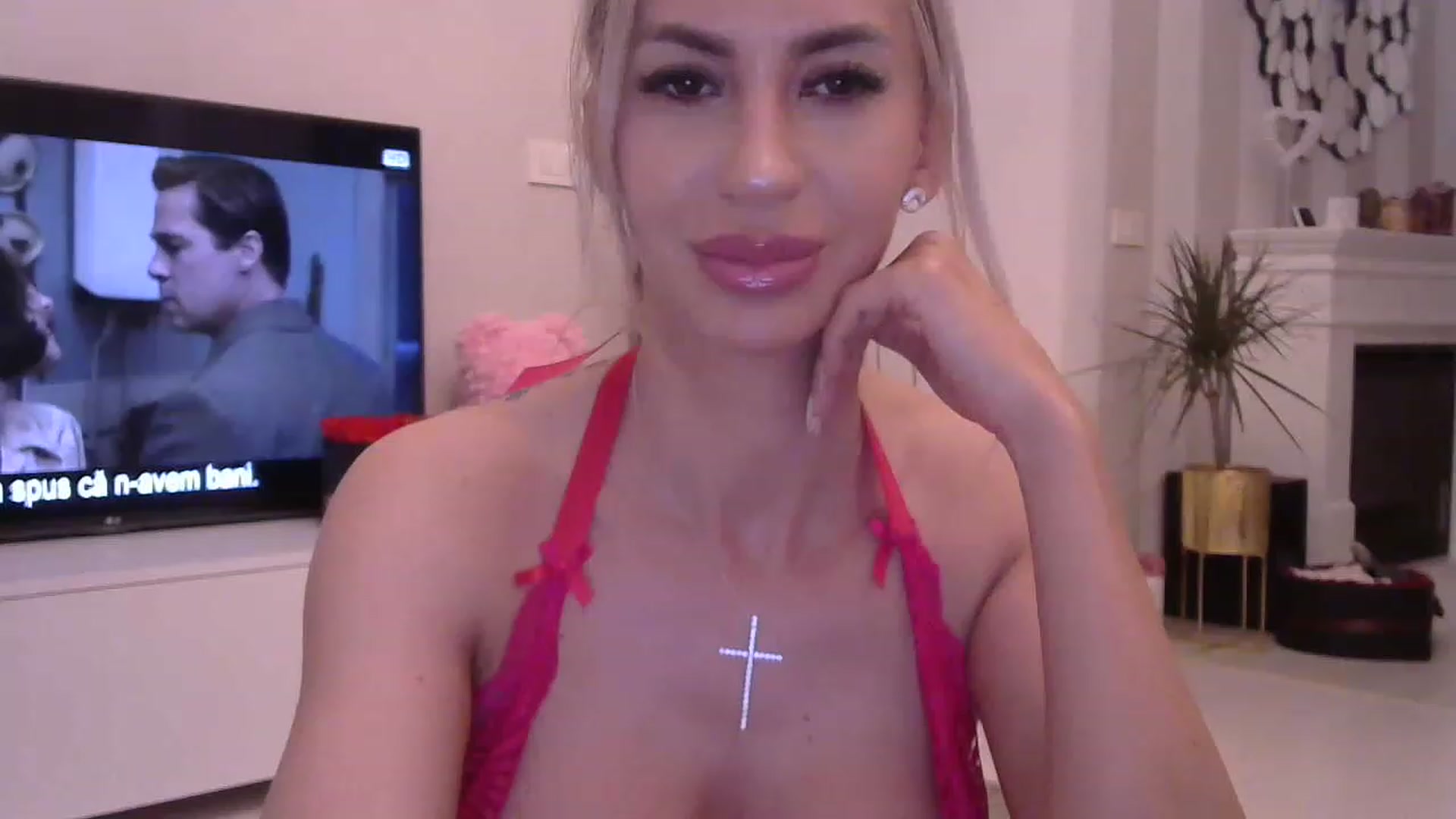 Gallery image thumbnail from Missy_alena's myfreecams stream on, 05/07/2023, 02:08 image 12 of 20
