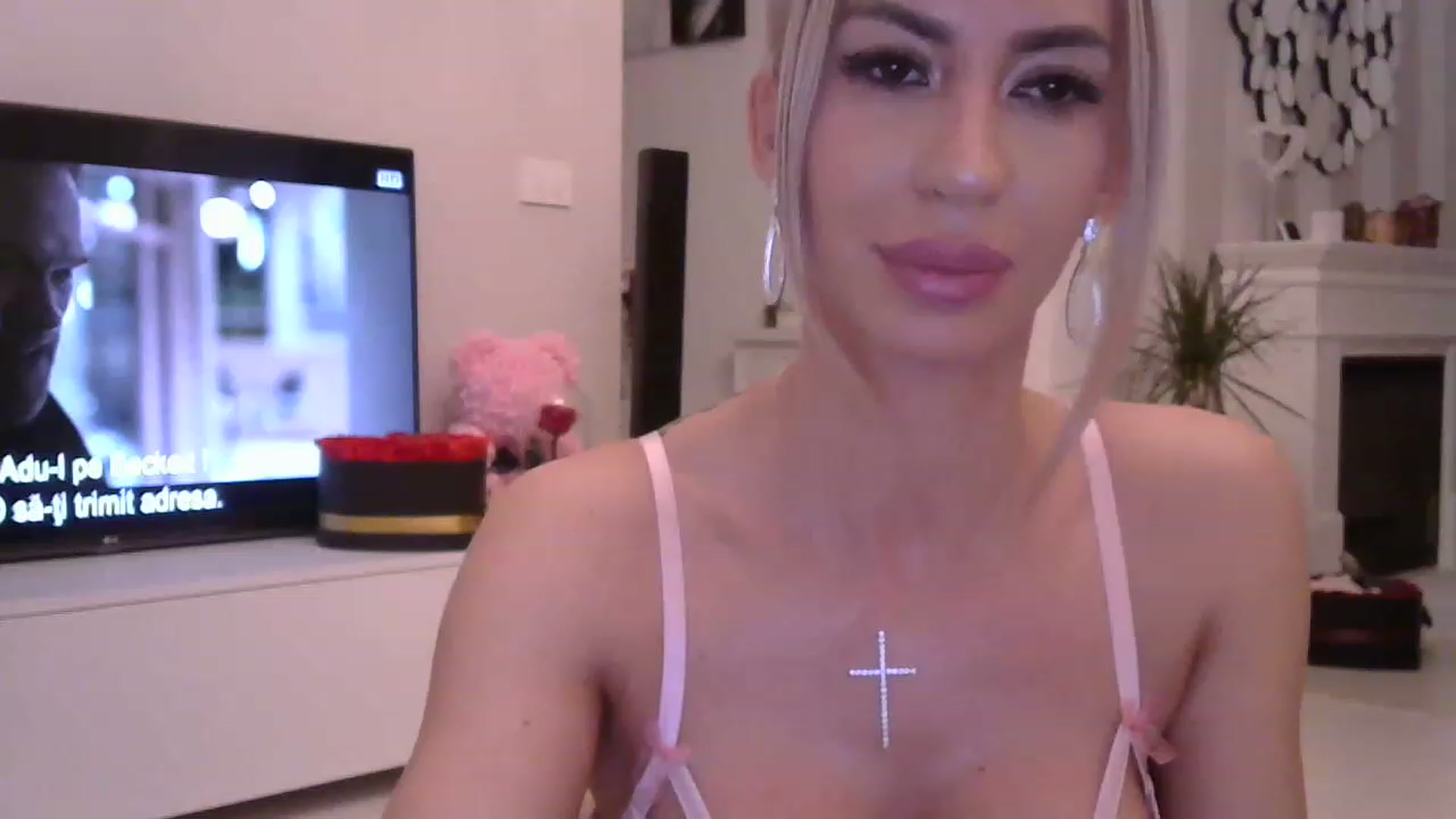 Gallery image thumbnail from Missy_alena's myfreecams stream on, 05/09/2023, 21:58 image 13 of 20
