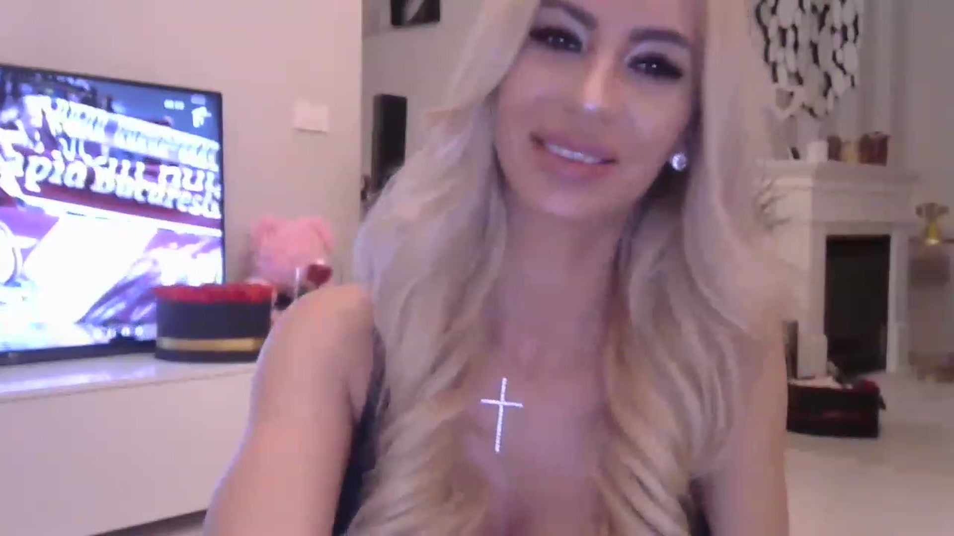 Gallery image thumbnail from Missy_alena's myfreecams stream on, 05/10/2023, 22:27 image 6 of 20